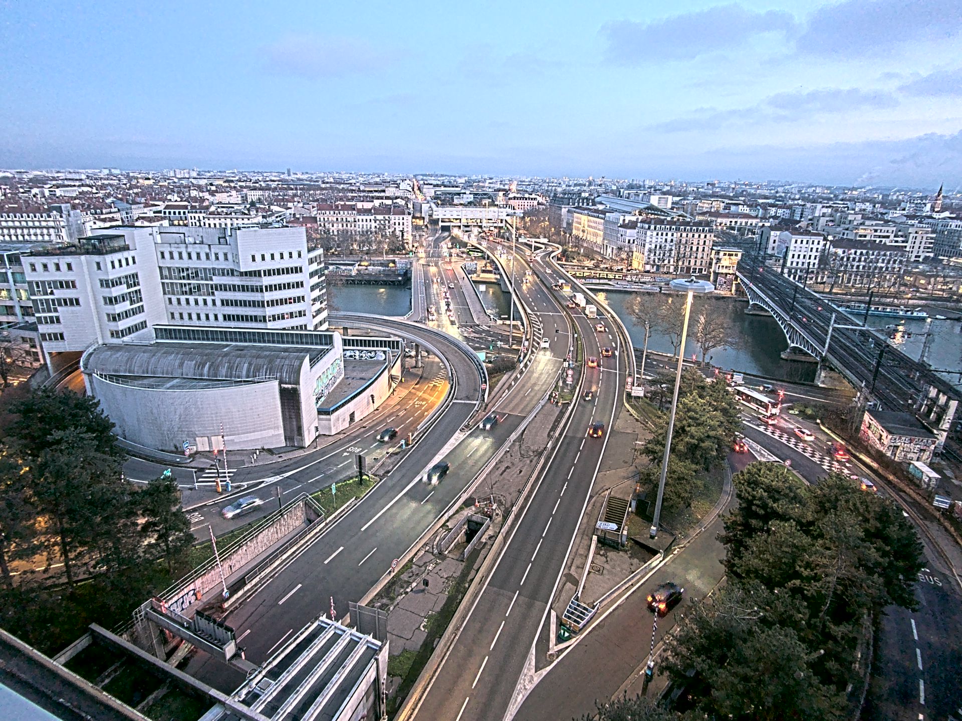 Caméra autoroute à Lyon Perrache à l'entrée Sud du Tunnel sous Fourvière, en direction de Marseille