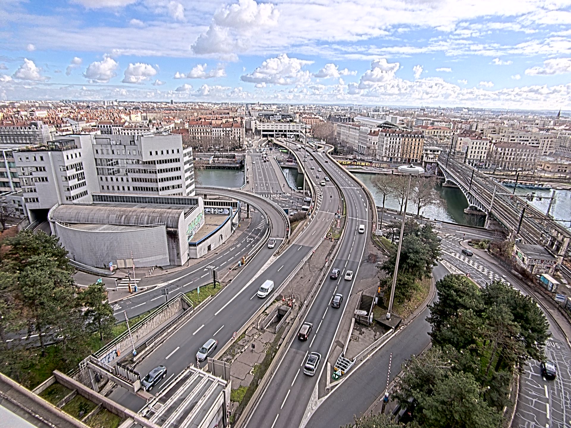 Caméra autoroute à Lyon Perrache à l'entrée Sud du Tunnel sous Fourvière, en direction de Marseille
