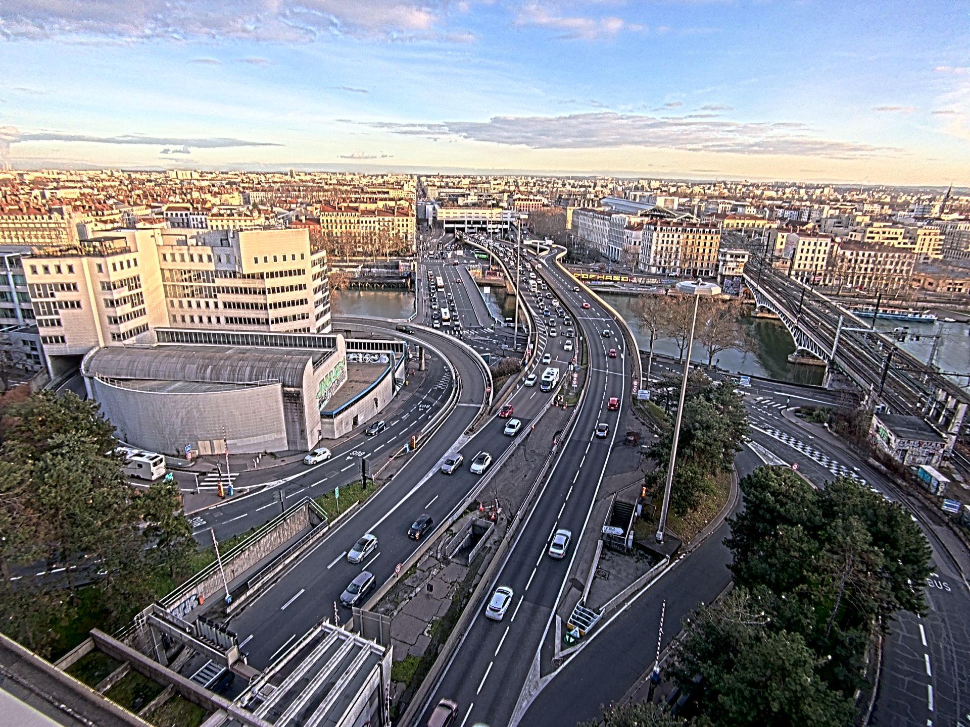 Caméra autoroute à Lyon Perrache à l'entrée Sud du Tunnel sous Fourvière, en direction de Marseille