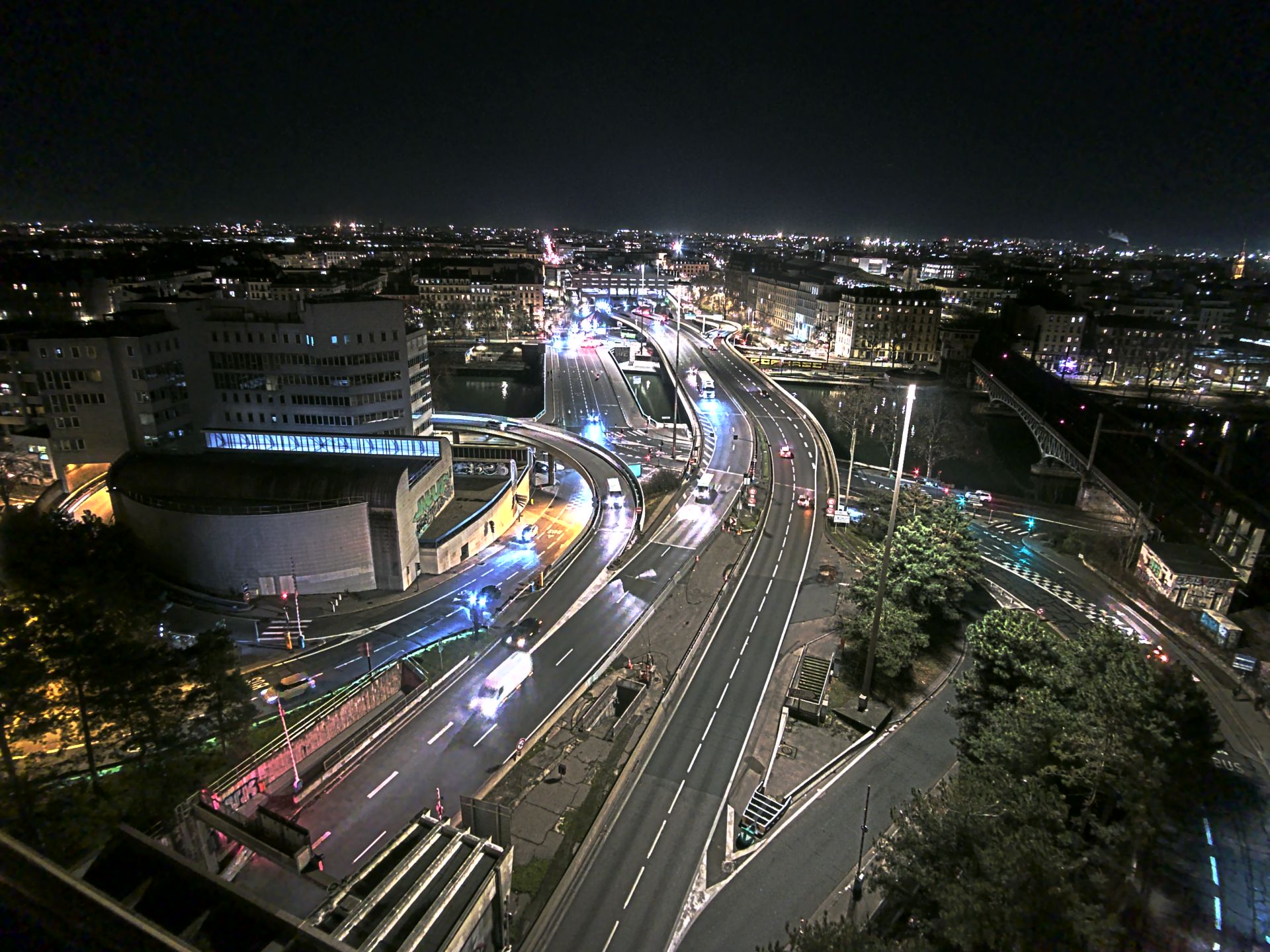 Caméra autoroute à Lyon Perrache à l'entrée Sud du Tunnel sous Fourvière, en direction de Marseille