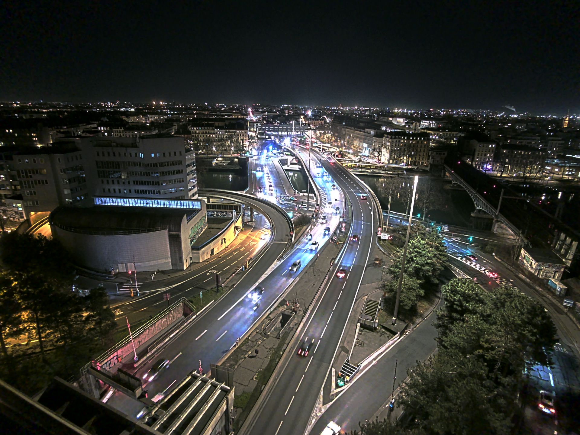 Caméra autoroute à Lyon Perrache à l'entrée Sud du Tunnel sous Fourvière, en direction de Marseille