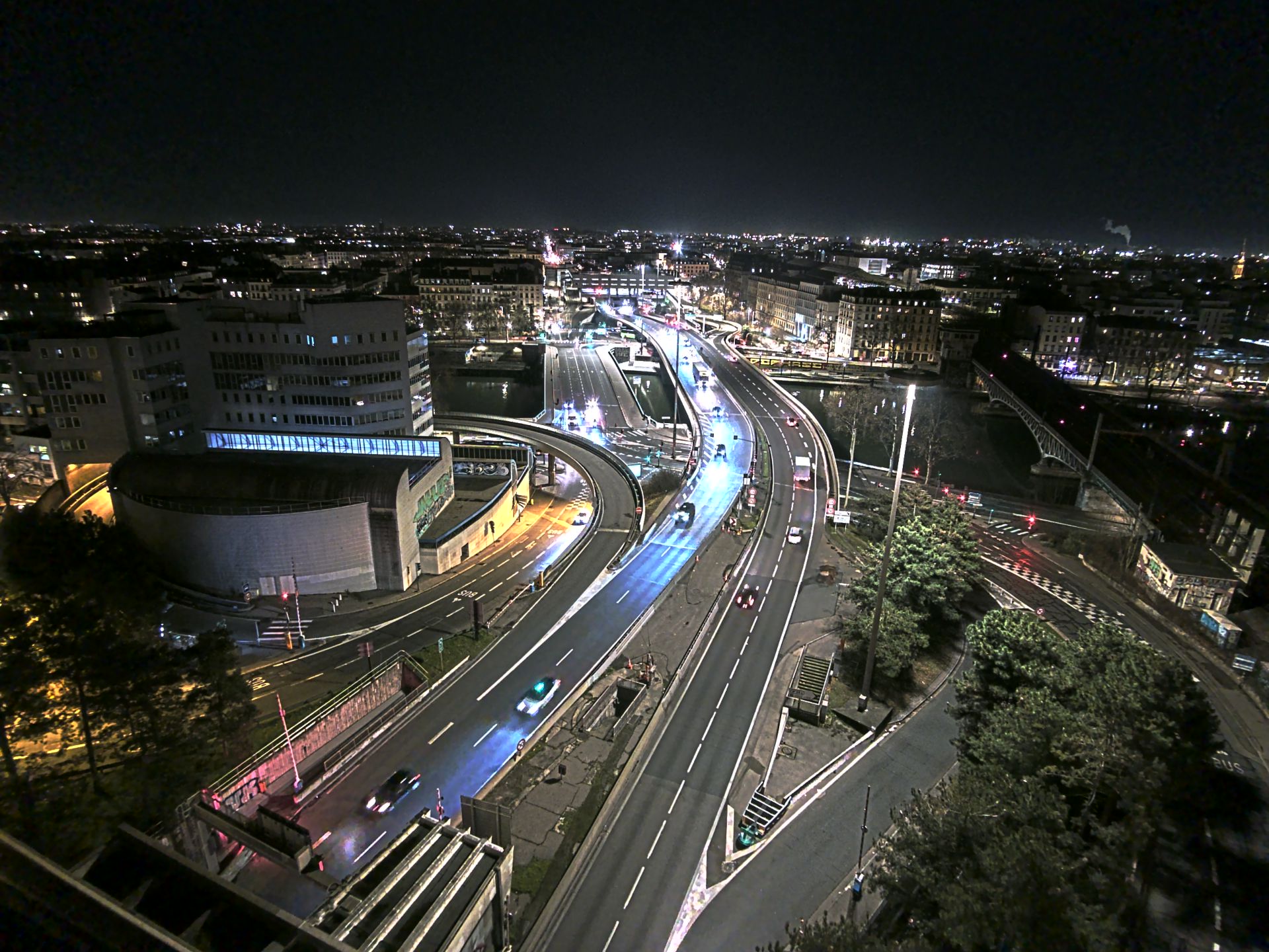Caméra autoroute à Lyon Perrache à l'entrée Sud du Tunnel sous Fourvière, en direction de Marseille