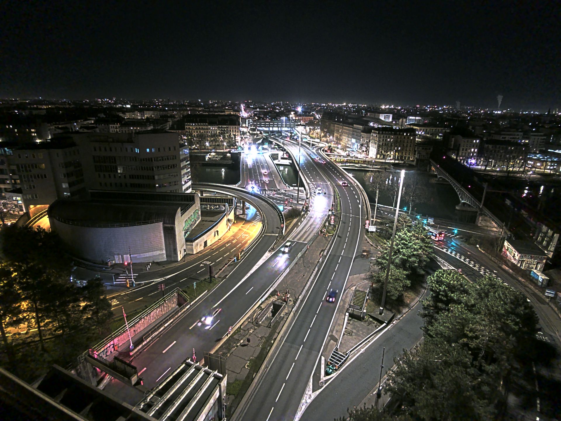 Caméra autoroute à Lyon Perrache à l'entrée Sud du Tunnel sous Fourvière, en direction de Marseille