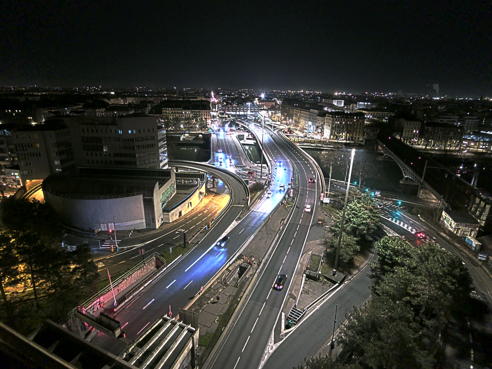 Caméra autoroute à Lyon Perrache à l'entrée Sud du Tunnel sous Fourvière, en direction de Marseille