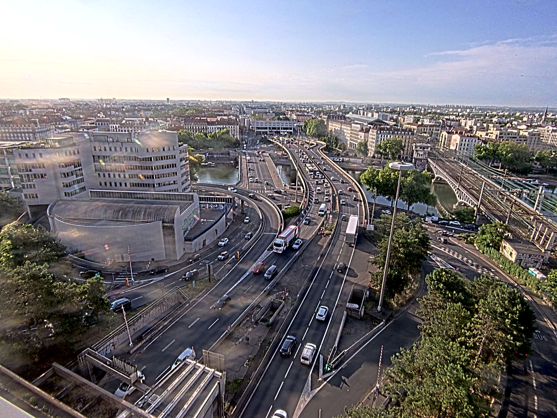 Caméra autoroute à Lyon Perrache à l'entrée Sud du Tunnel sous Fourvière, en direction de Marseille