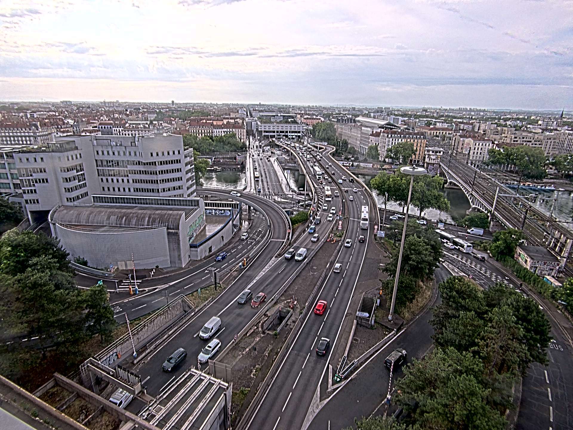 Caméra autoroute à Lyon Perrache à l'entrée Sud du Tunnel sous Fourvière, en direction de Marseille