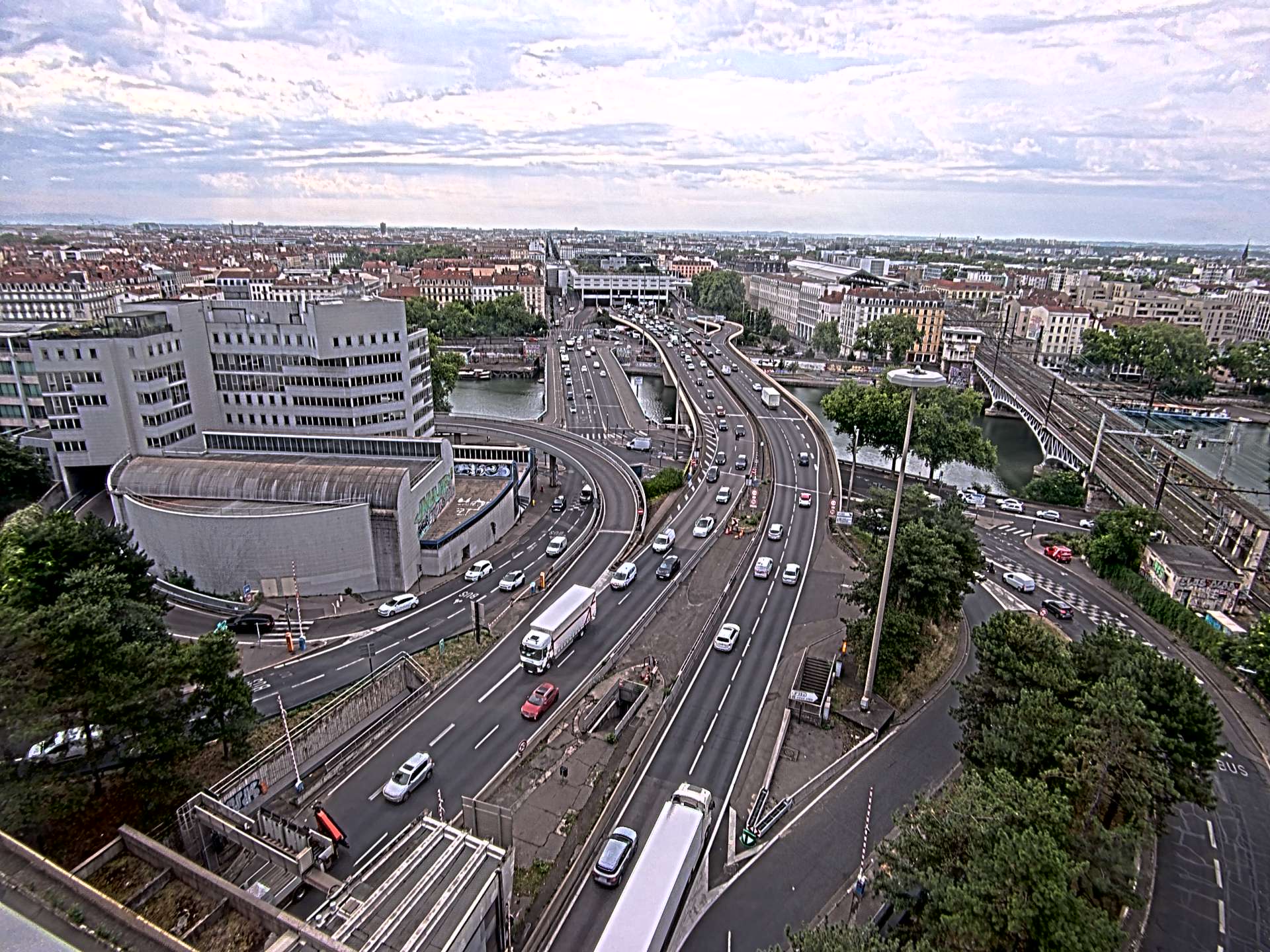 Caméra autoroute à Lyon Perrache à l'entrée Sud du Tunnel sous Fourvière, en direction de Marseille