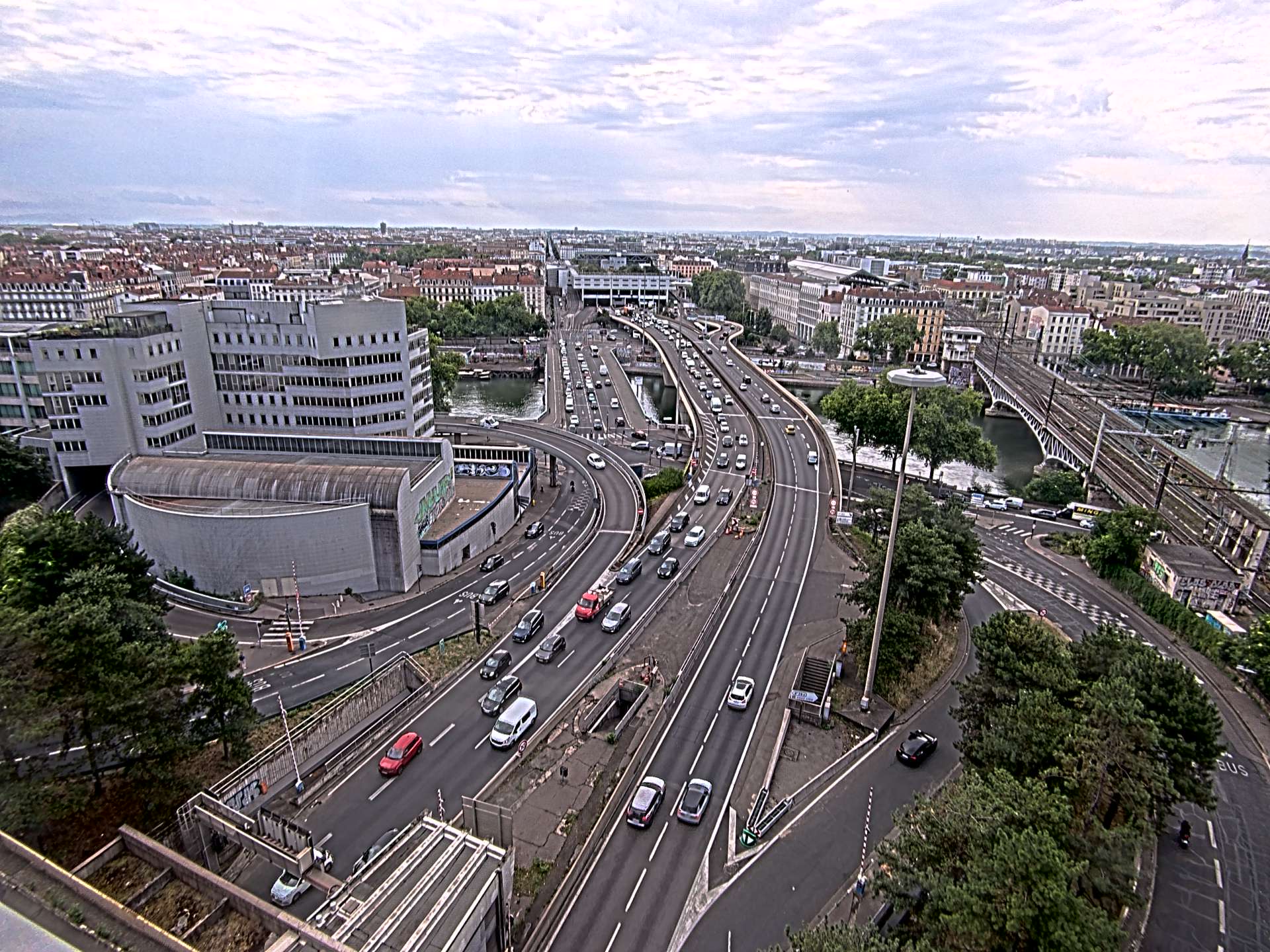 Caméra autoroute à Lyon Perrache à l'entrée Sud du Tunnel sous Fourvière, en direction de Marseille