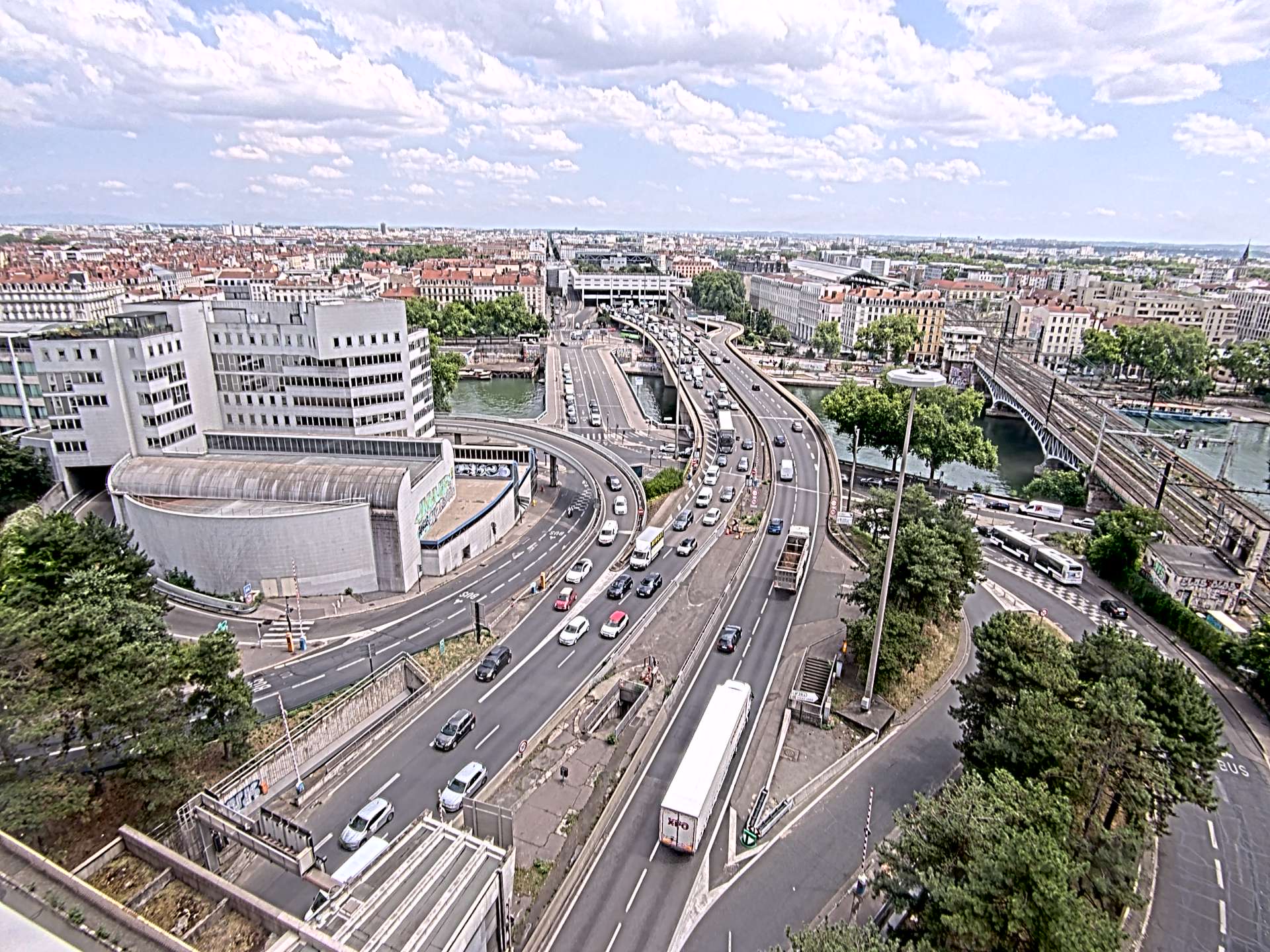 Caméra autoroute à Lyon Perrache à l'entrée Sud du Tunnel sous Fourvière, en direction de Marseille