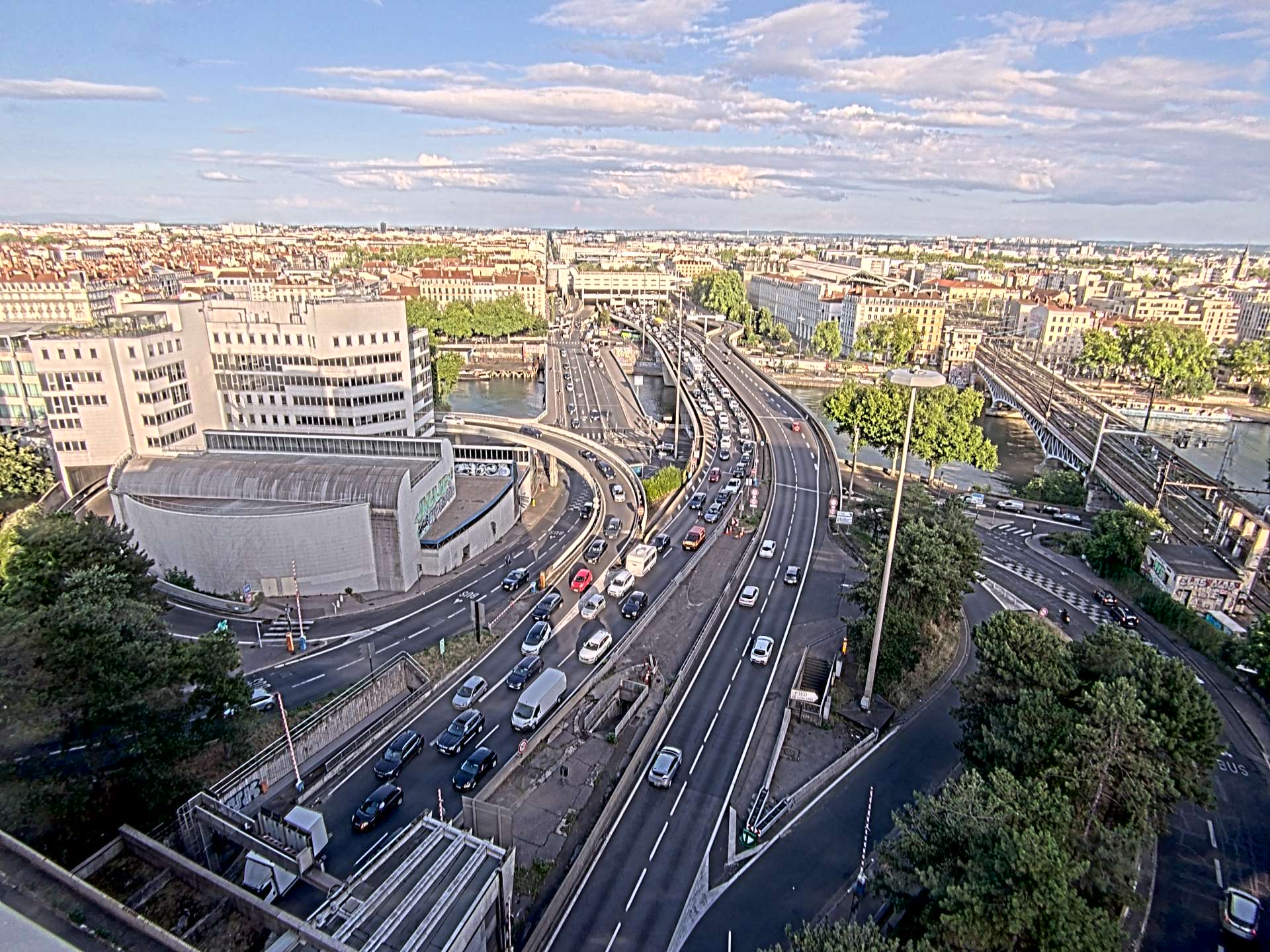 Caméra autoroute à Lyon Perrache à l'entrée Sud du Tunnel sous Fourvière, en direction de Marseille