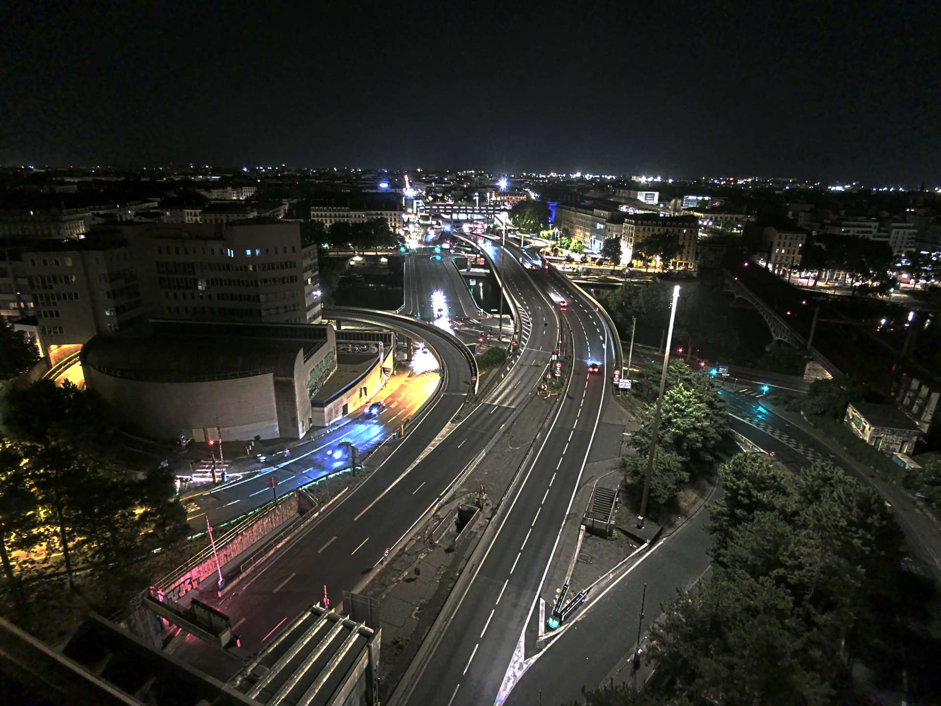 Caméra autoroute à Lyon Perrache à l'entrée Sud du Tunnel sous Fourvière, en direction de Marseille