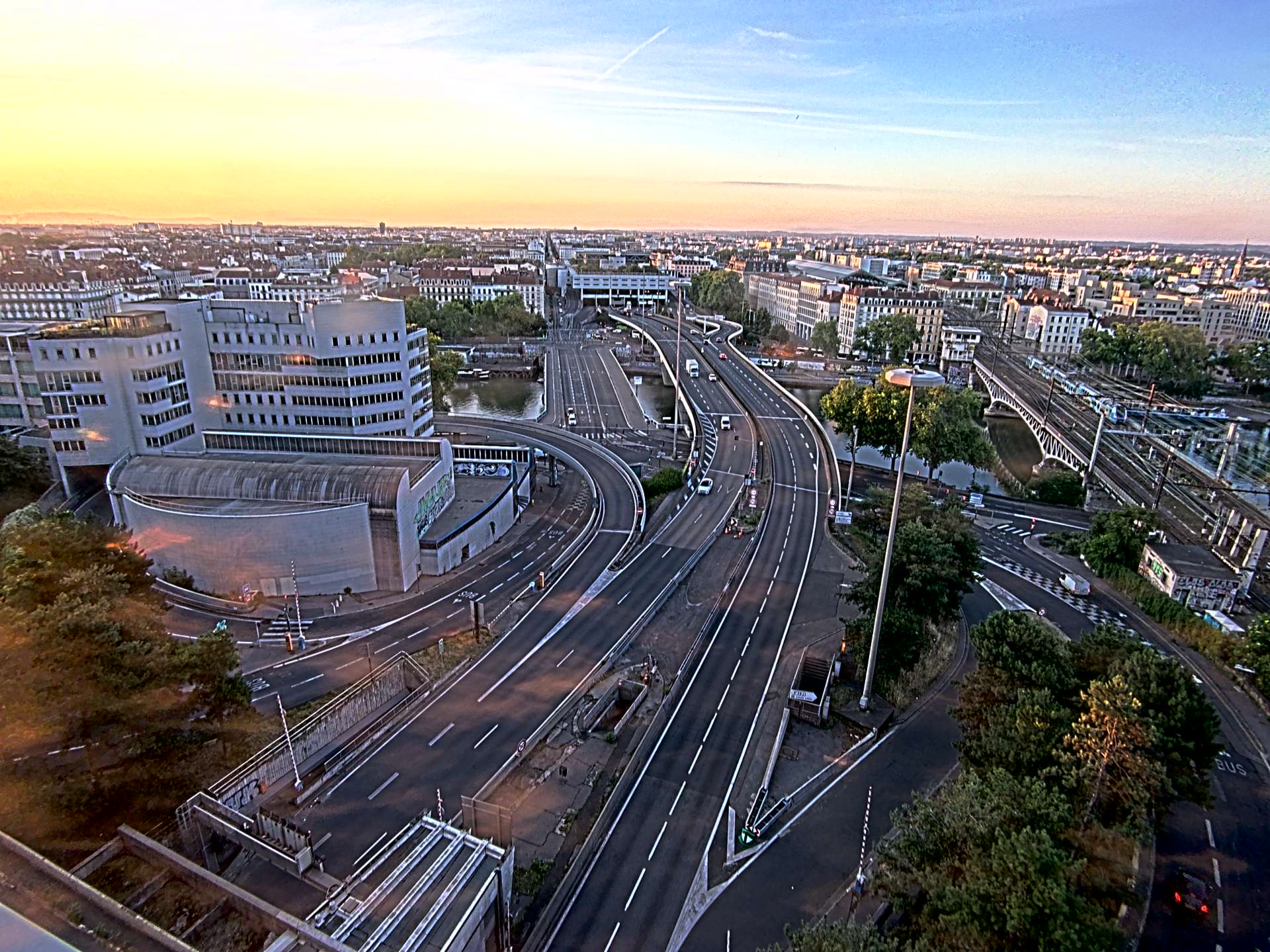 Caméra autoroute à Lyon Perrache à l'entrée Sud du Tunnel sous Fourvière, en direction de Marseille