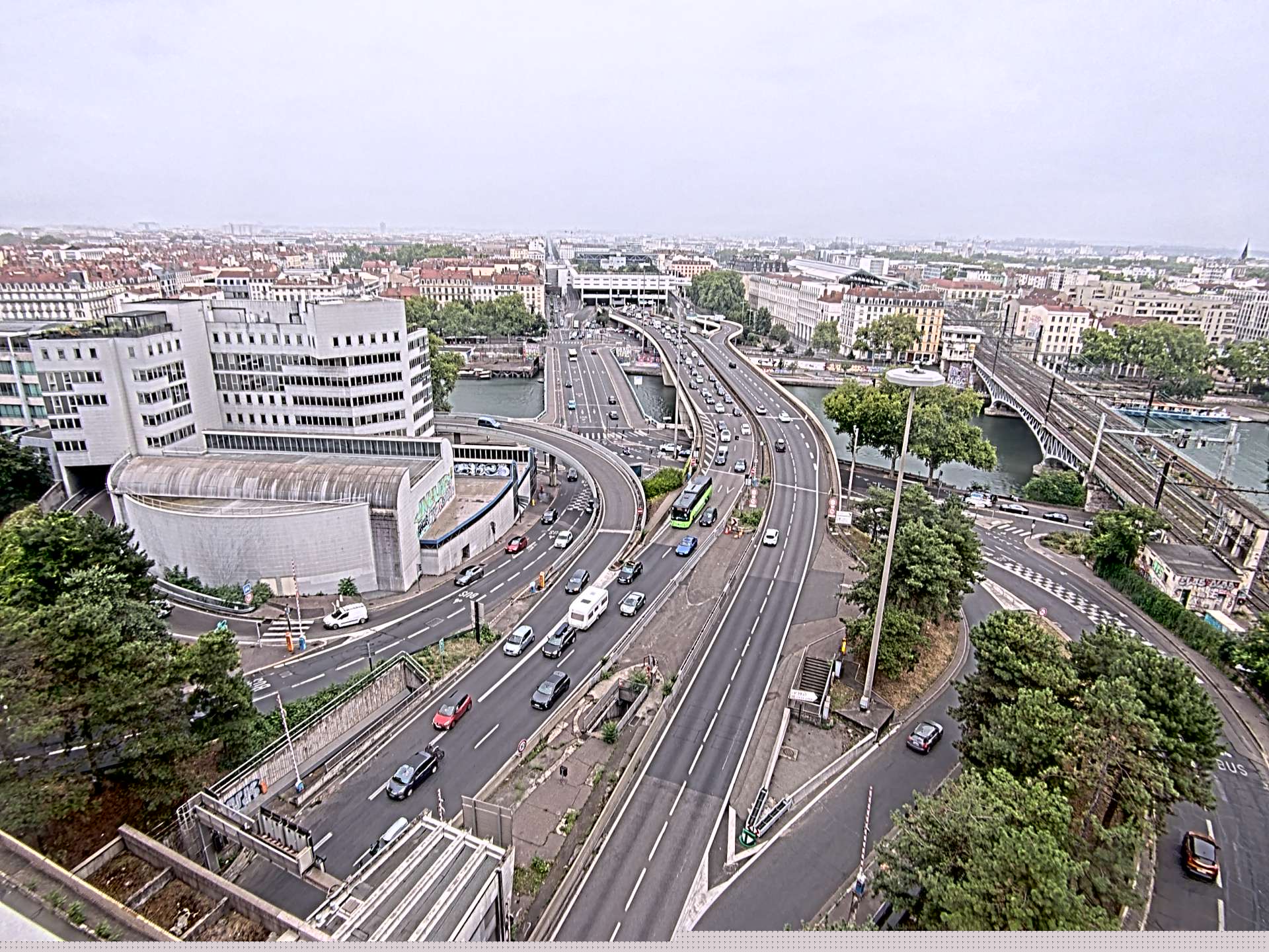 Caméra autoroute à Lyon Perrache à l'entrée Sud du Tunnel sous Fourvière, en direction de Marseille