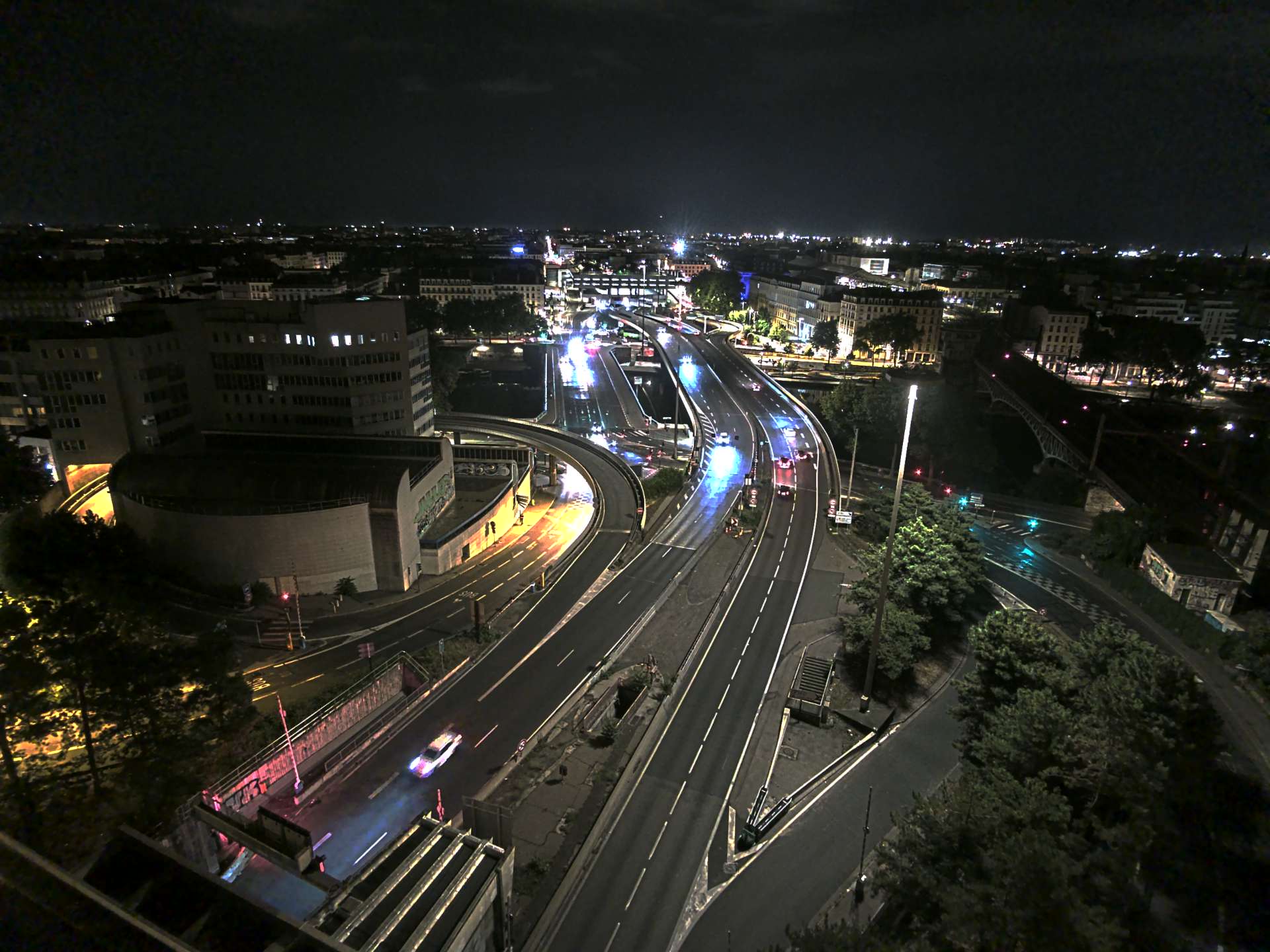 Caméra autoroute à Lyon Perrache à l'entrée Sud du Tunnel sous Fourvière, en direction de Marseille