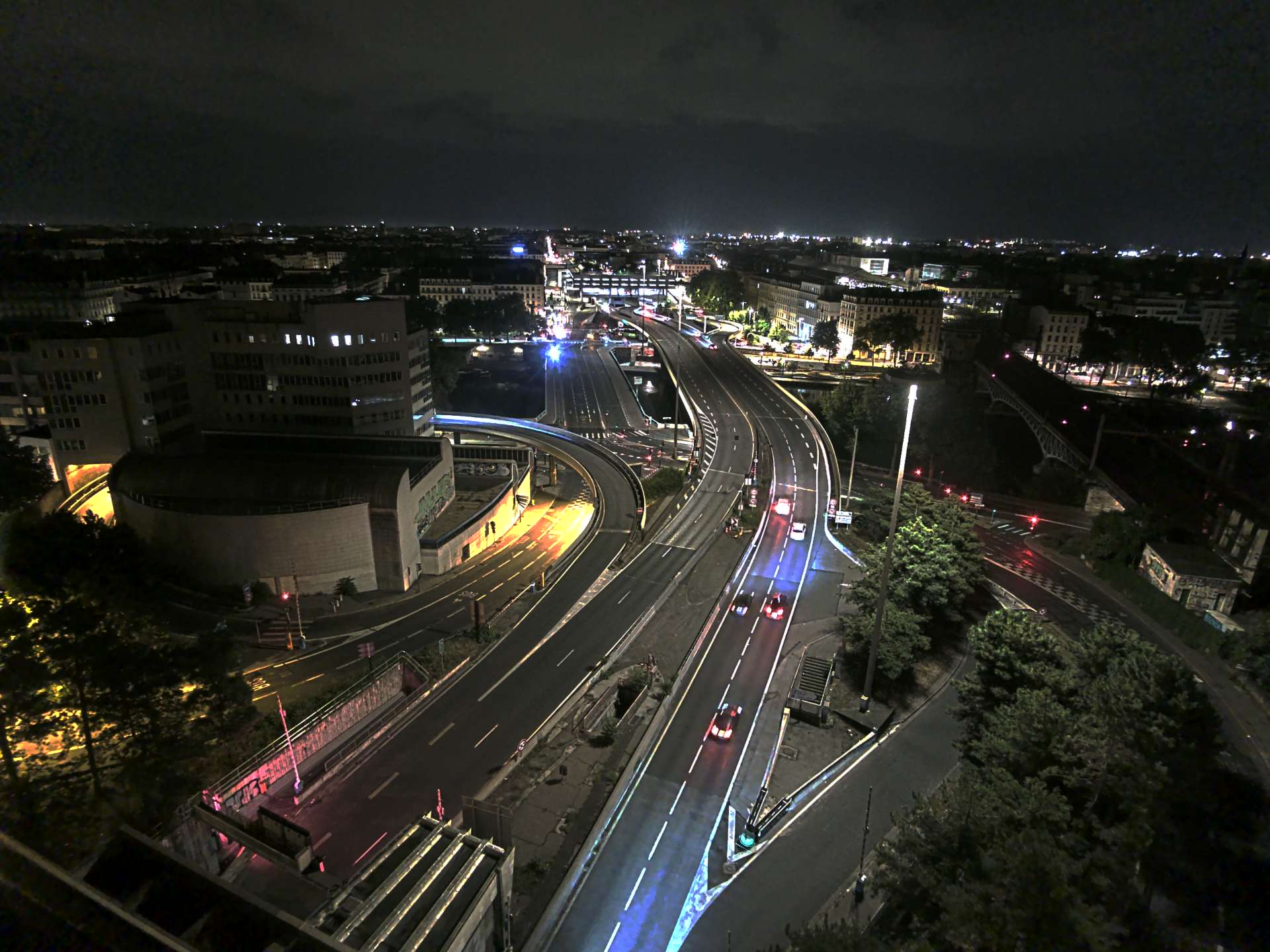 Caméra autoroute à Lyon Perrache à l'entrée Sud du Tunnel sous Fourvière, en direction de Marseille