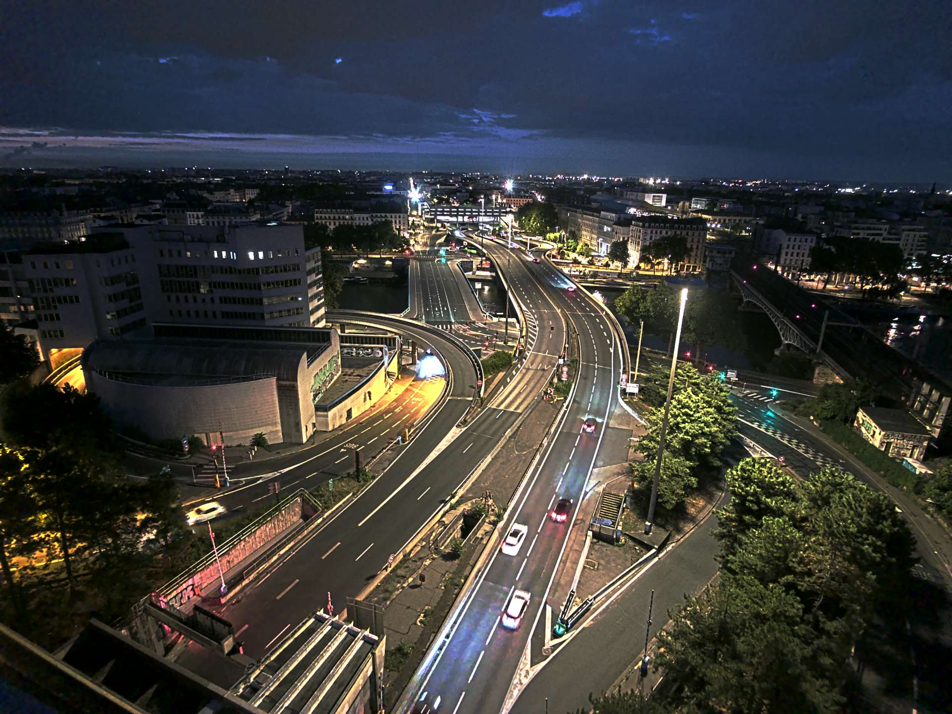 Caméra autoroute à Lyon Perrache à l'entrée Sud du Tunnel sous Fourvière, en direction de Marseille