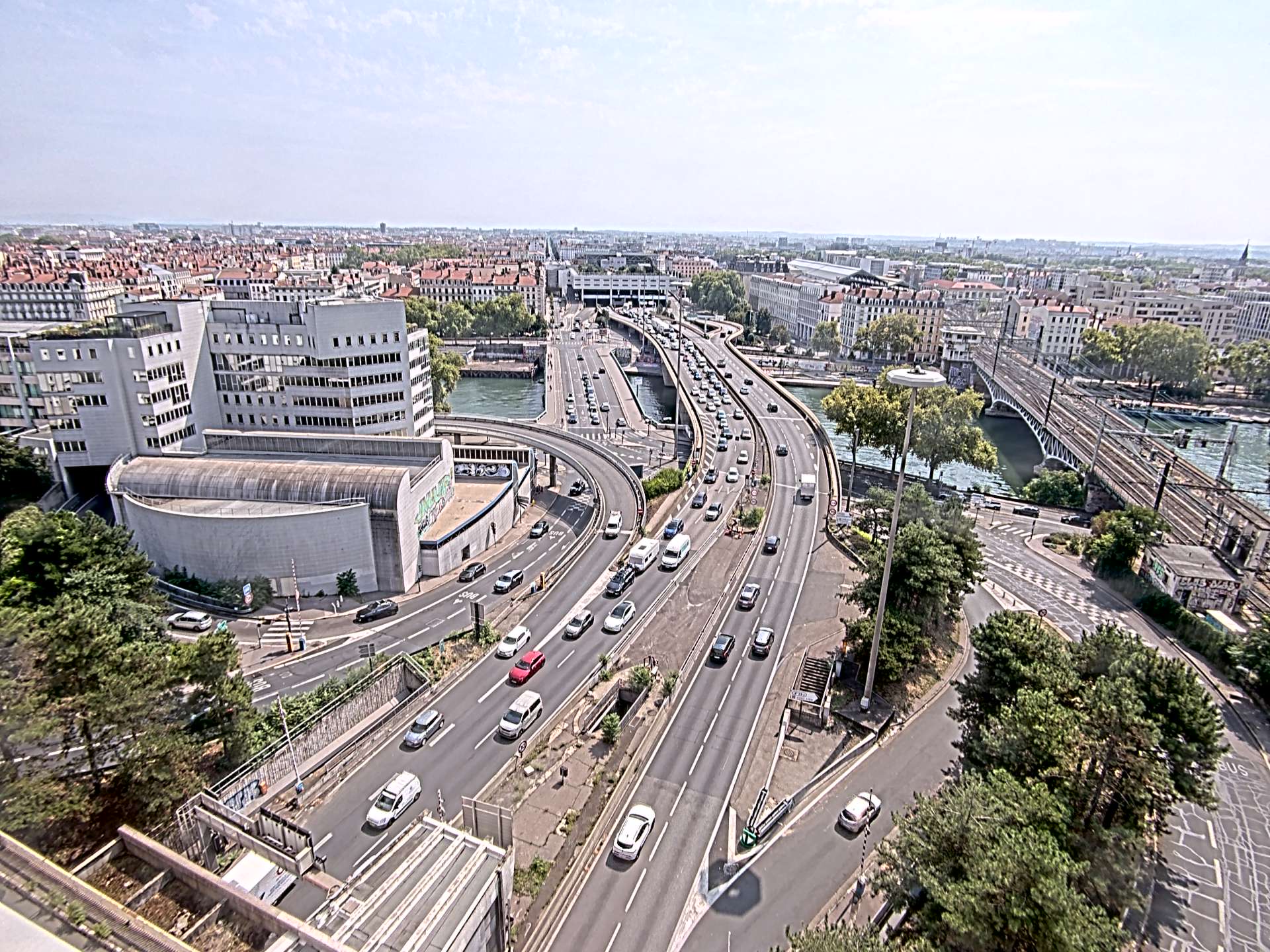 Caméra autoroute à Lyon Perrache à l'entrée Sud du Tunnel sous Fourvière, en direction de Marseille