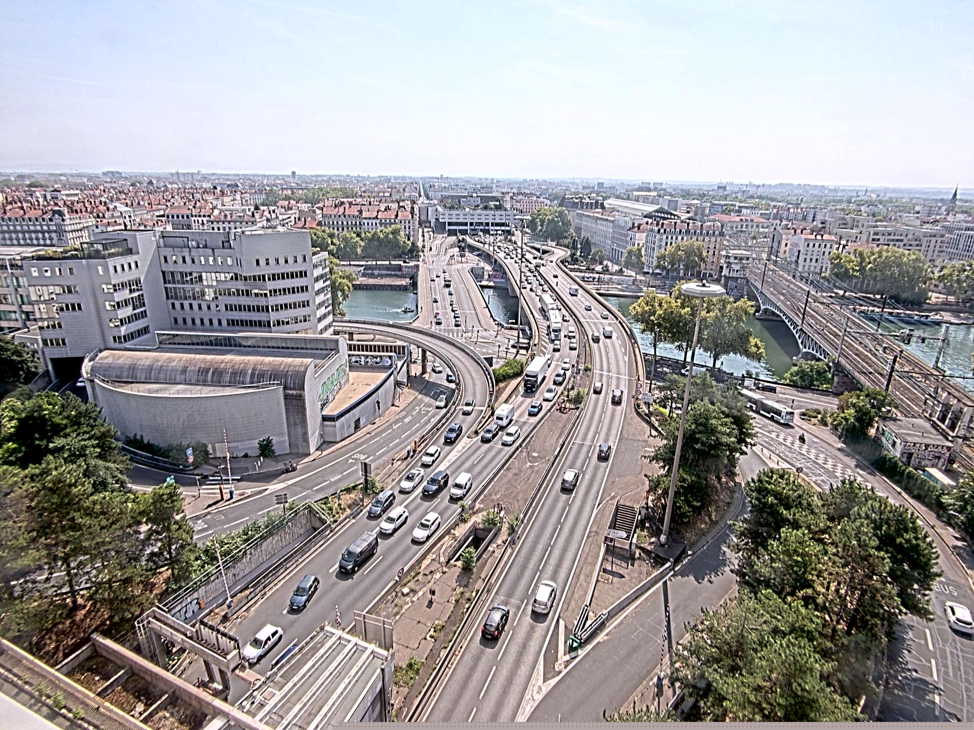 Caméra autoroute à Lyon Perrache à l'entrée Sud du Tunnel sous Fourvière, en direction de Marseille