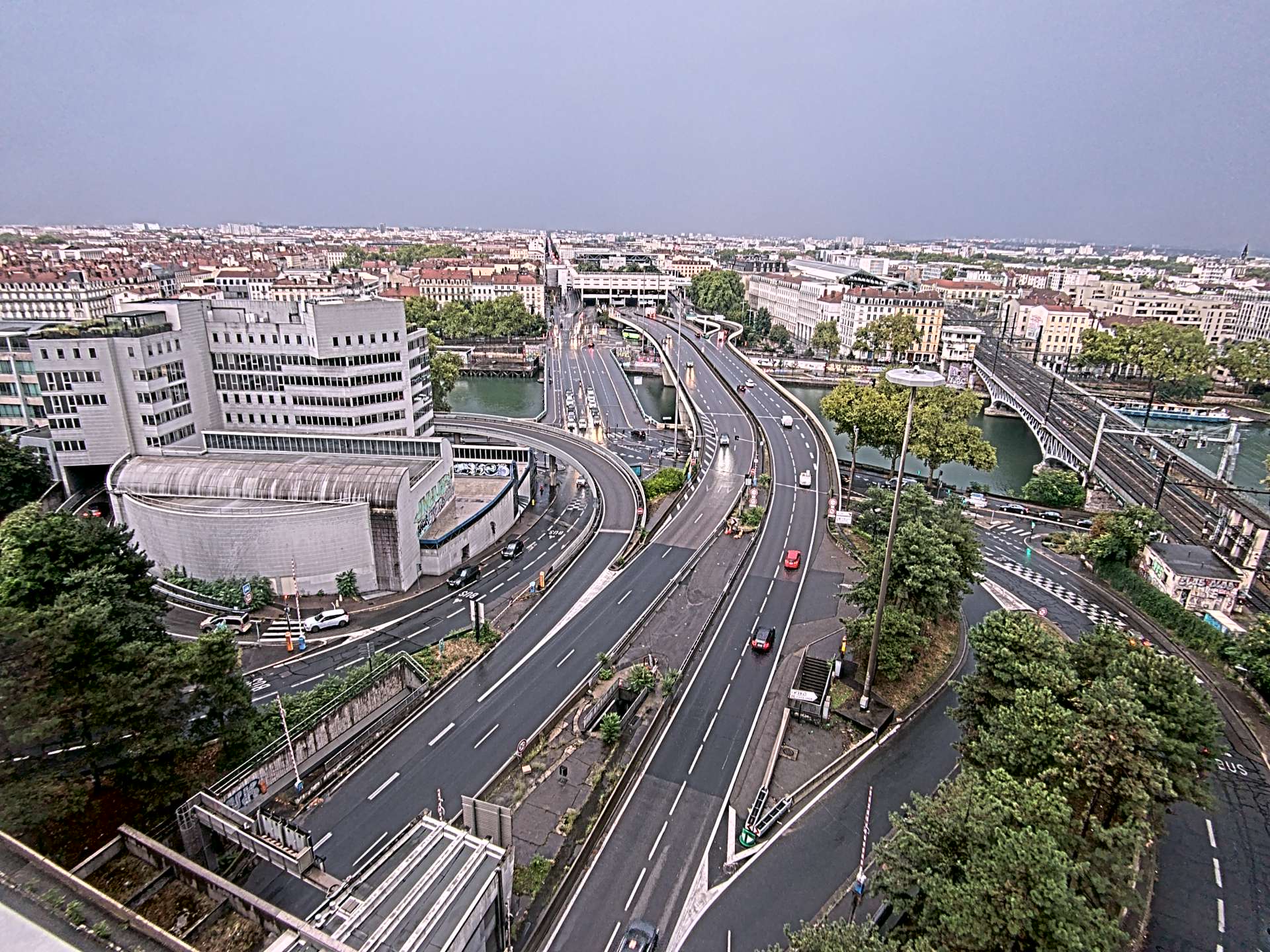 Caméra autoroute à Lyon Perrache à l'entrée Sud du Tunnel sous Fourvière, en direction de Marseille