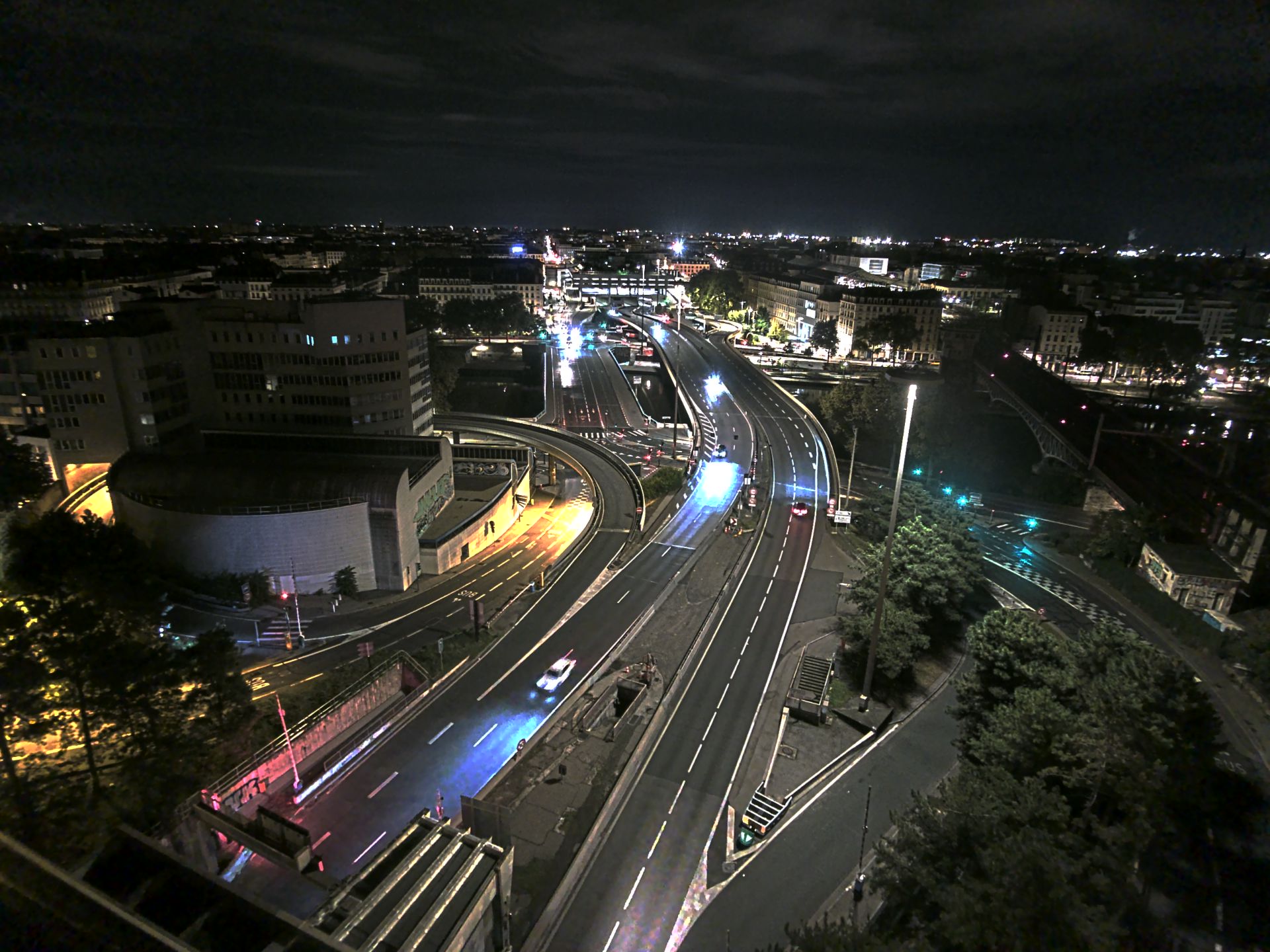 Caméra autoroute à Lyon Perrache à l'entrée Sud du Tunnel sous Fourvière, en direction de Marseille
