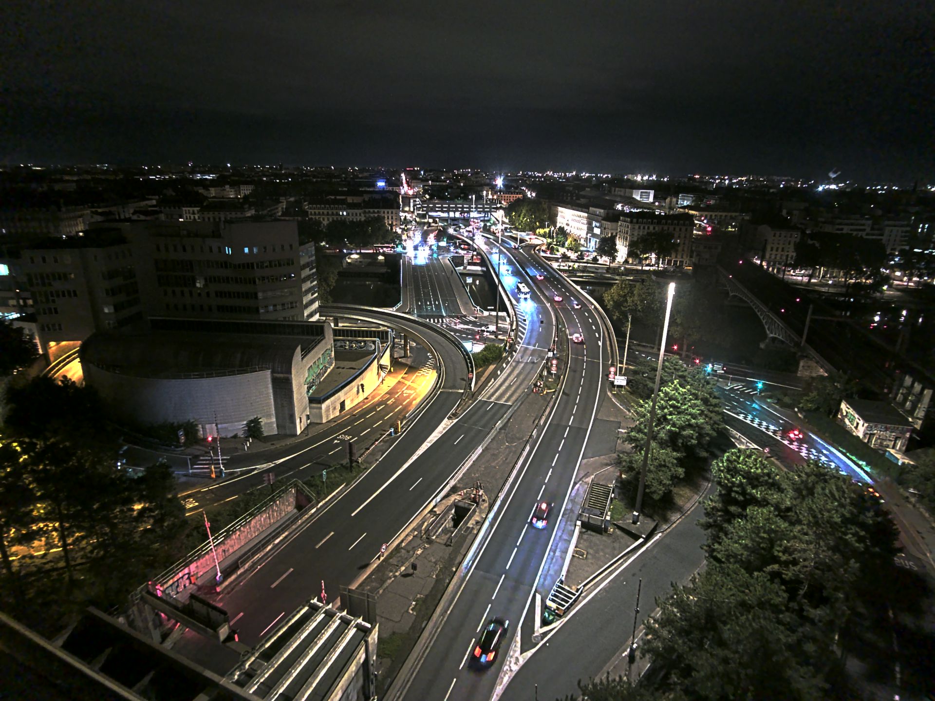 Caméra autoroute à Lyon Perrache à l'entrée Sud du Tunnel sous Fourvière, en direction de Marseille