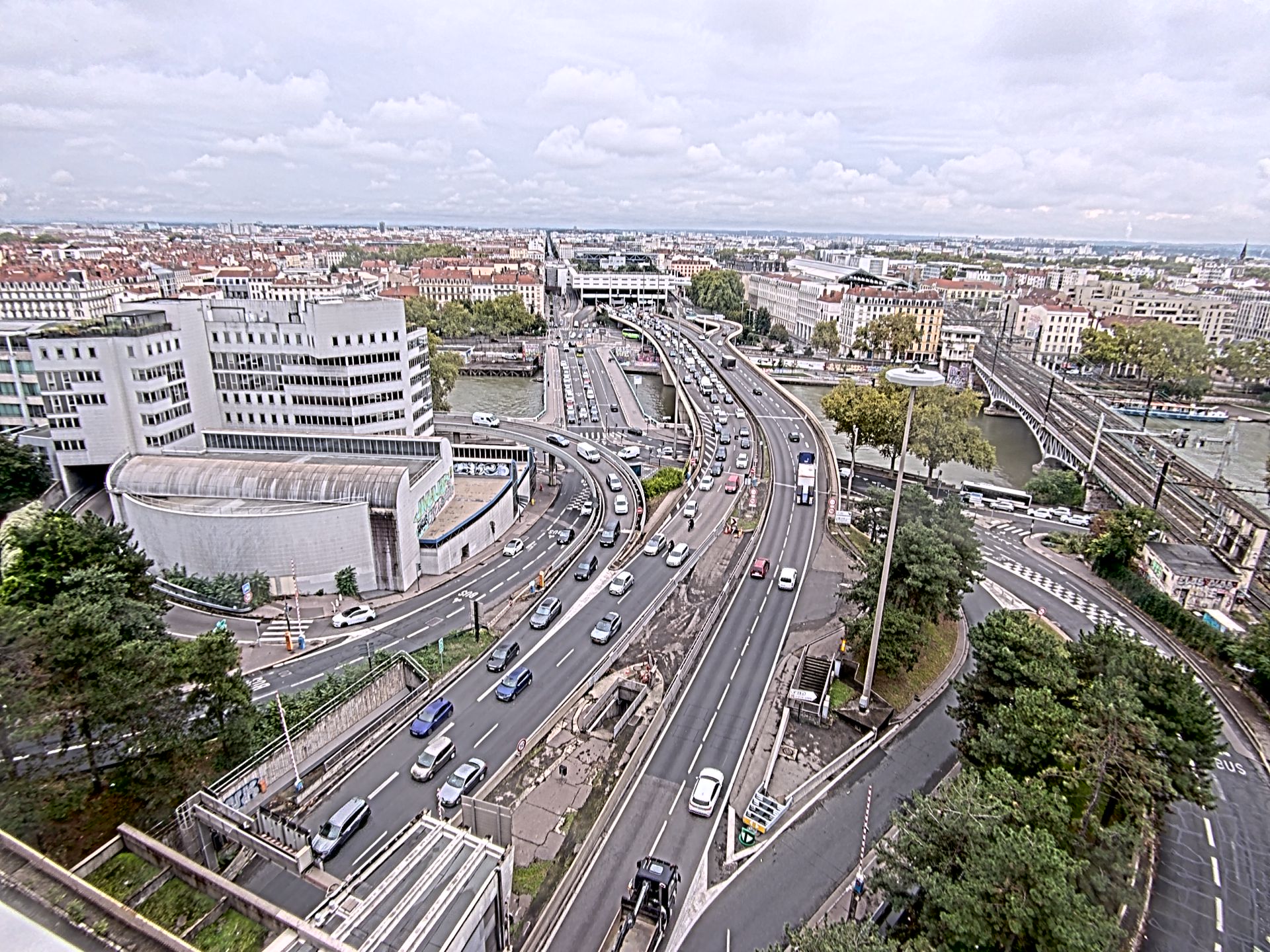 Caméra autoroute à Lyon Perrache à l'entrée Sud du Tunnel sous Fourvière, en direction de Marseille