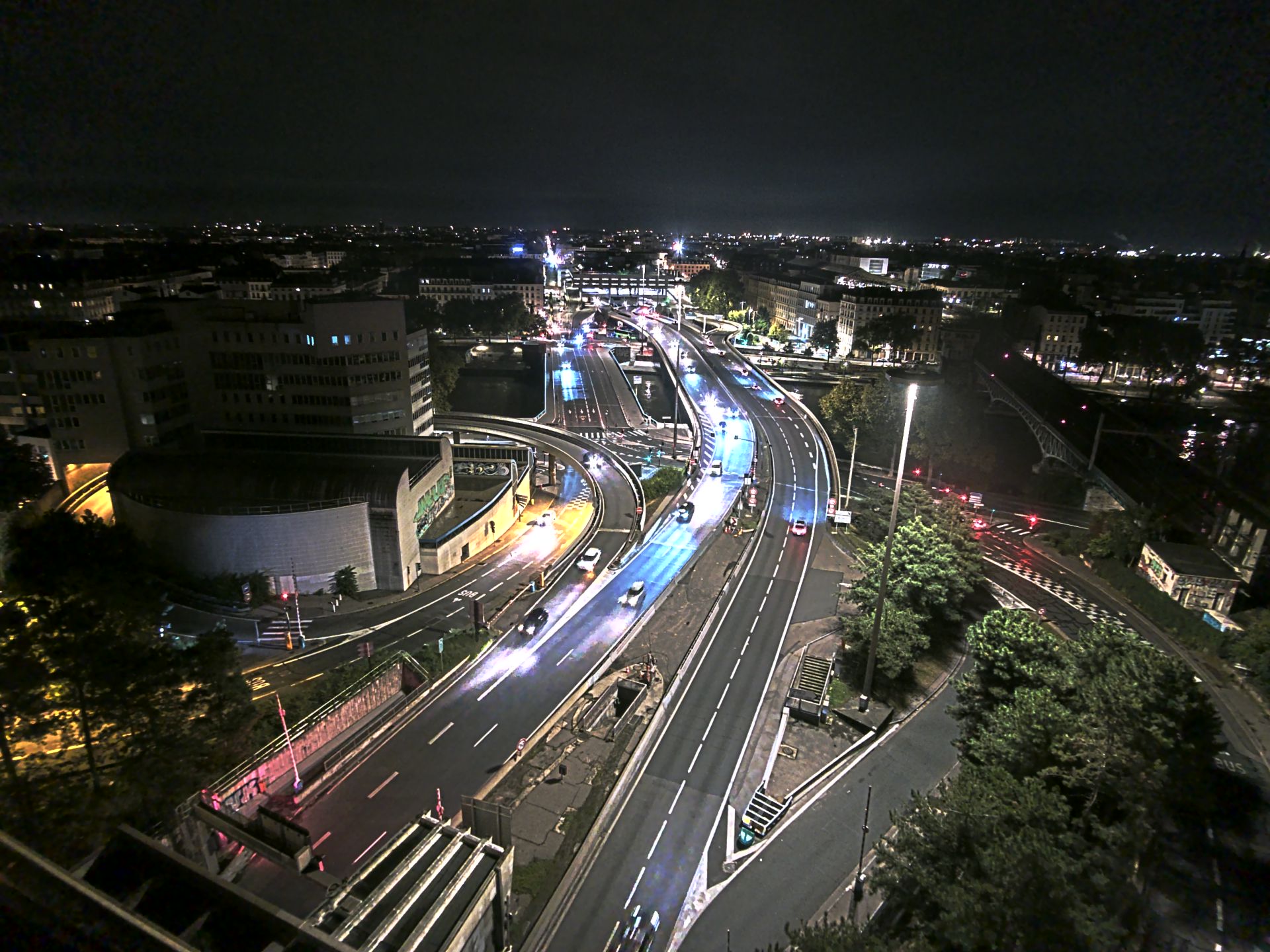 Caméra autoroute à Lyon Perrache à l'entrée Sud du Tunnel sous Fourvière, en direction de Marseille