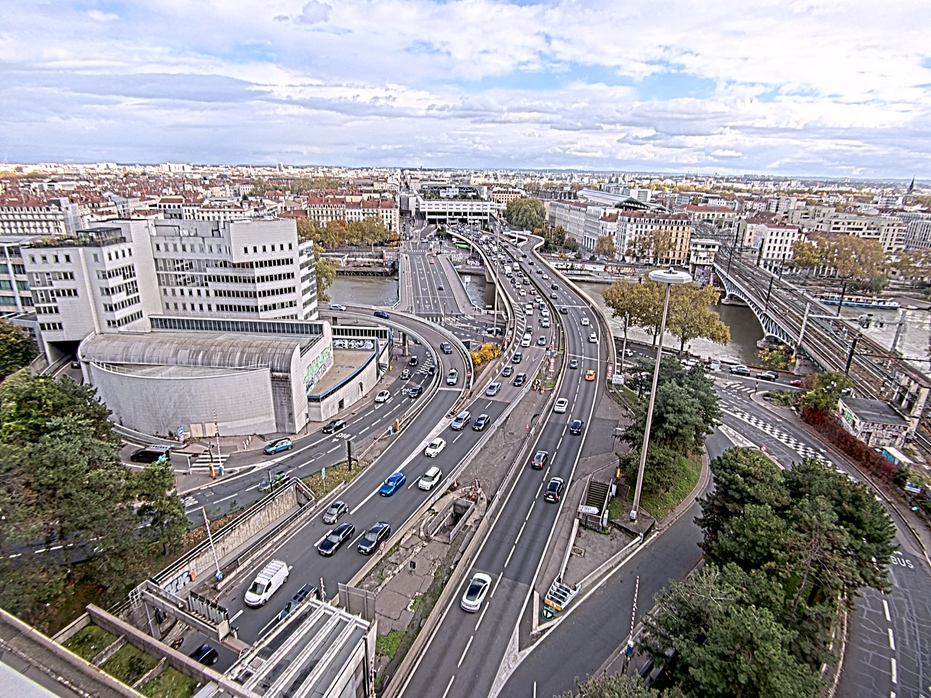 Caméra autoroute à Lyon Perrache à l'entrée Sud du Tunnel sous Fourvière, en direction de Marseille