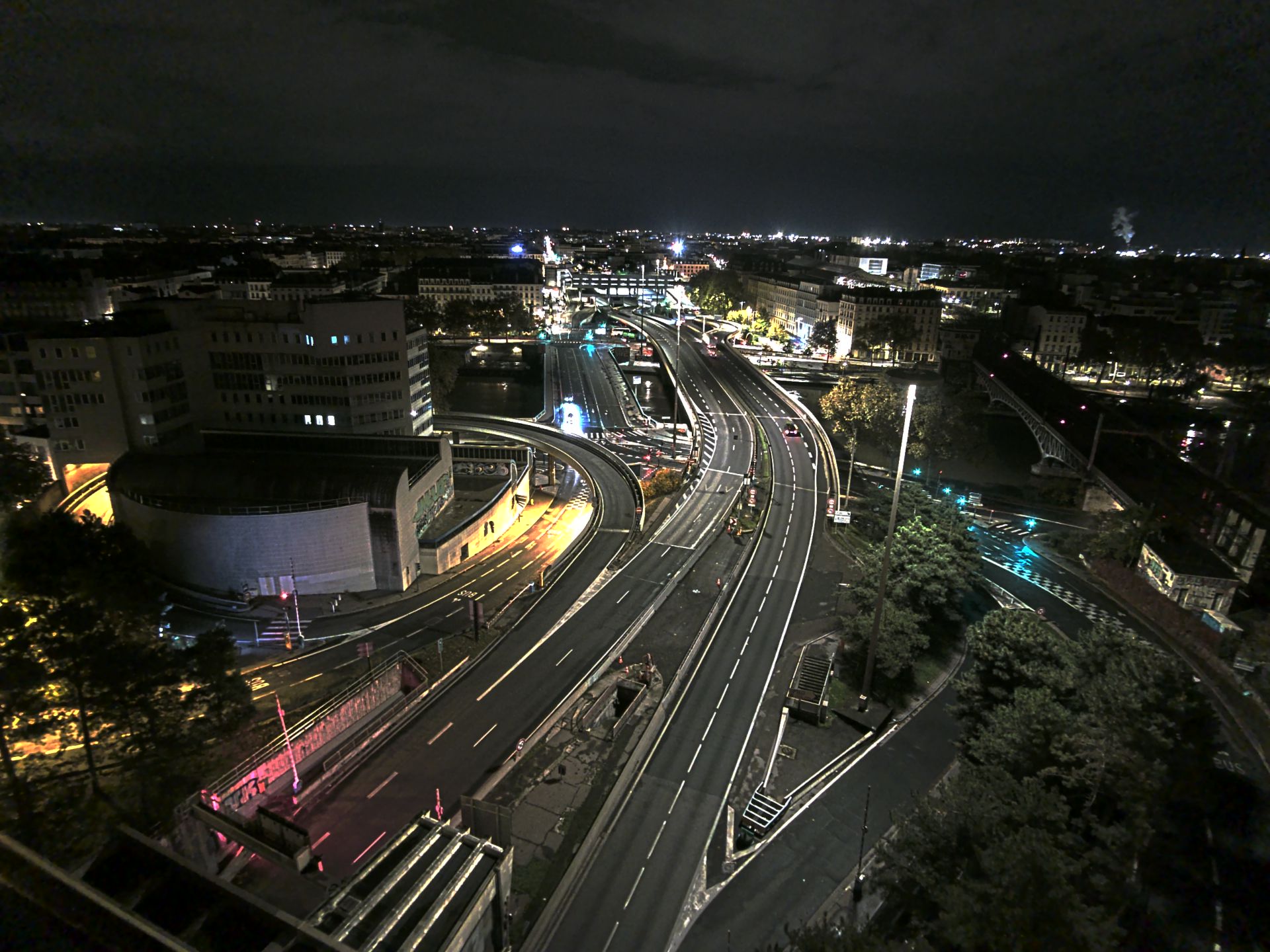 Caméra autoroute à Lyon Perrache à l'entrée Sud du Tunnel sous Fourvière, en direction de Marseille