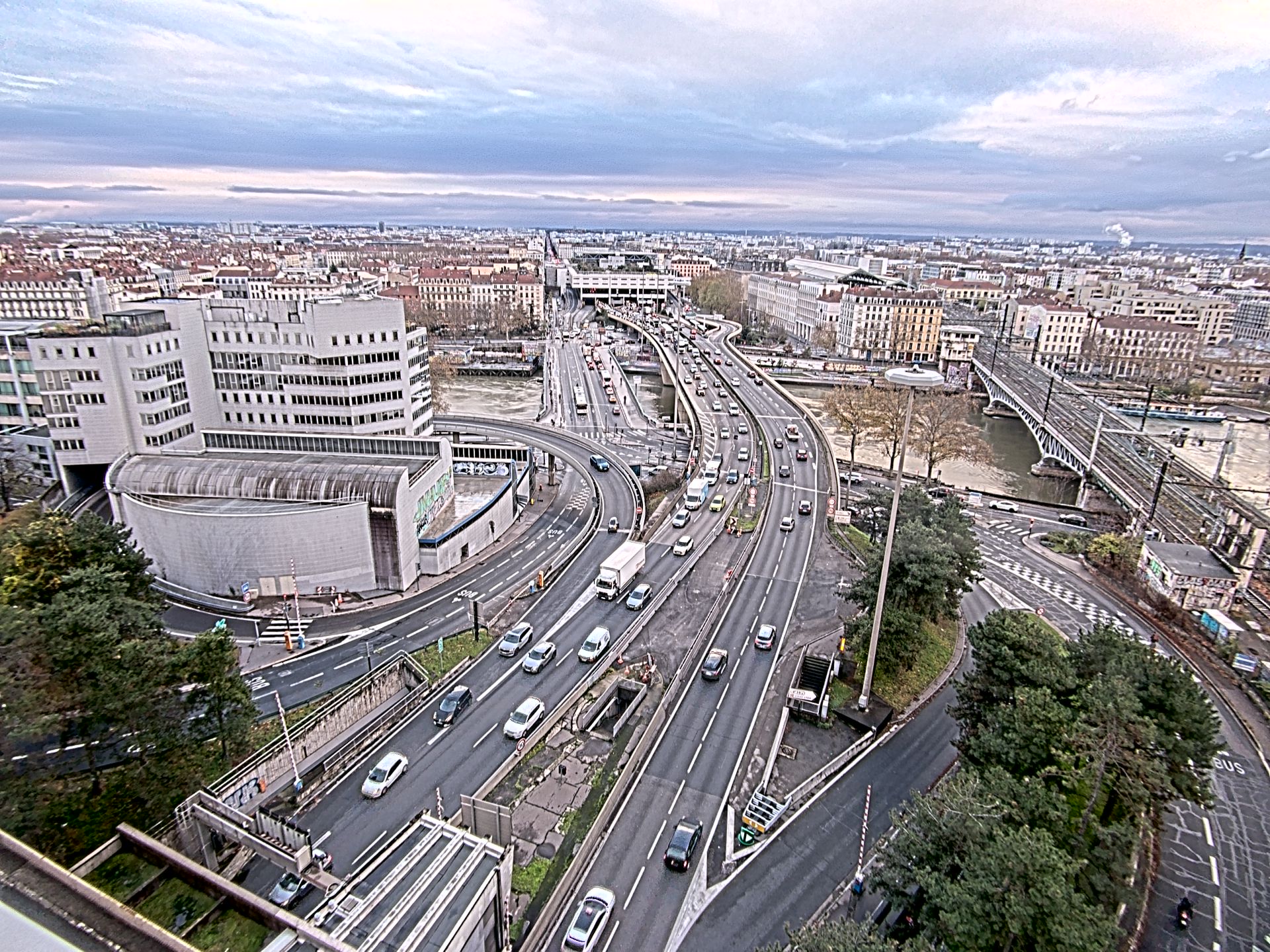 Caméra autoroute à Lyon Perrache à l'entrée Sud du Tunnel sous Fourvière, en direction de Marseille