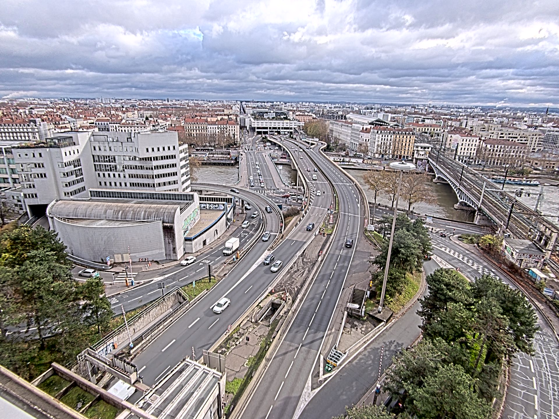 Caméra autoroute à Lyon Perrache à l'entrée Sud du Tunnel sous Fourvière, en direction de Marseille