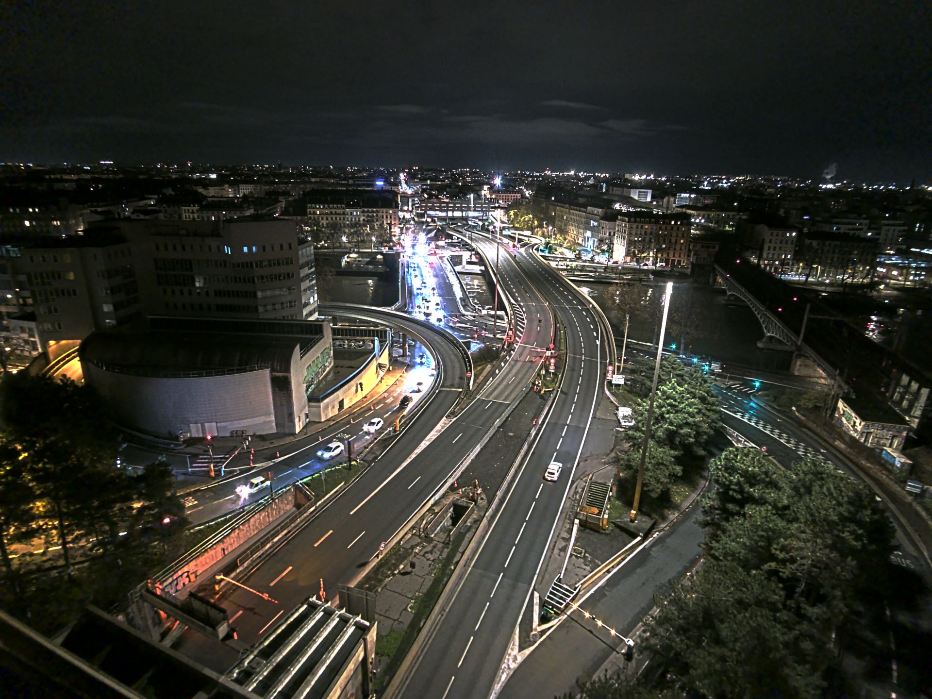 Caméra autoroute à Lyon Perrache à l'entrée Sud du Tunnel sous Fourvière, en direction de Marseille