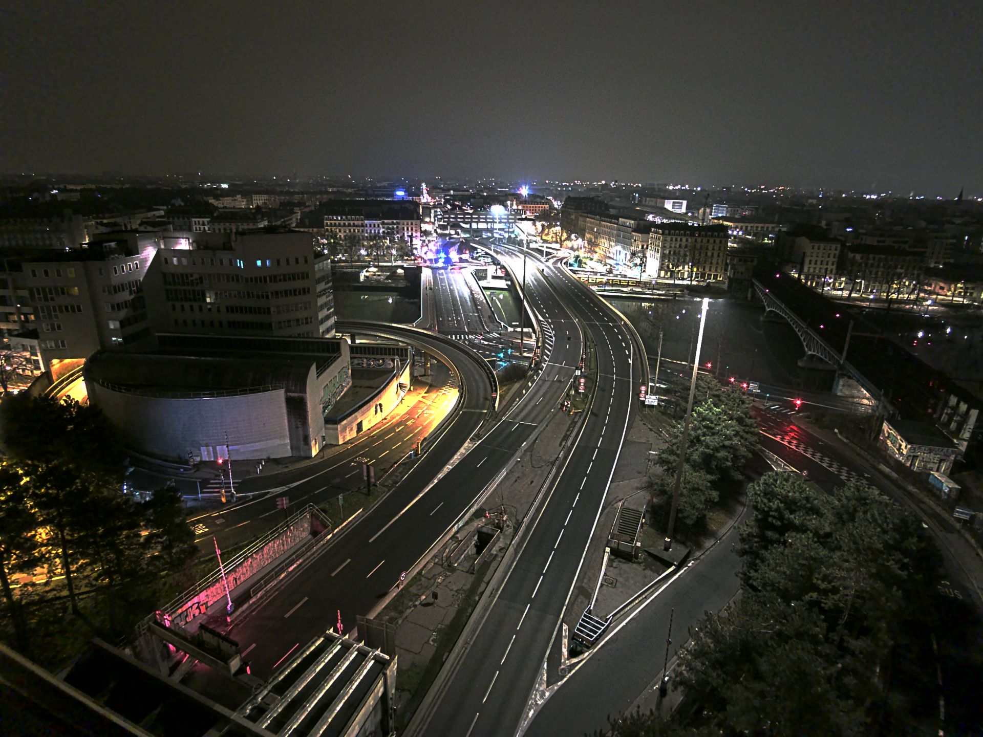Caméra autoroute à Lyon Perrache à l'entrée Sud du Tunnel sous Fourvière, en direction de Marseille