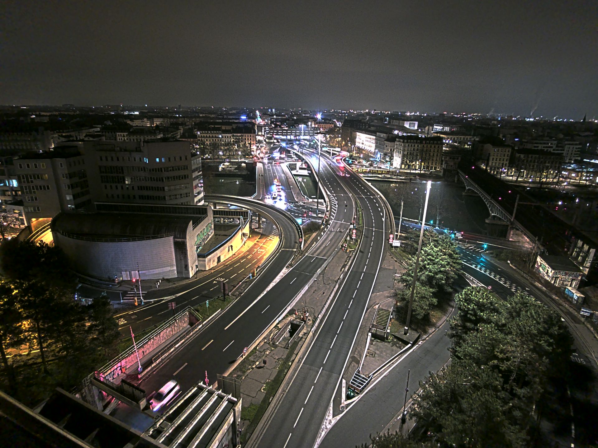Caméra autoroute à Lyon Perrache à l'entrée Sud du Tunnel sous Fourvière, en direction de Marseille