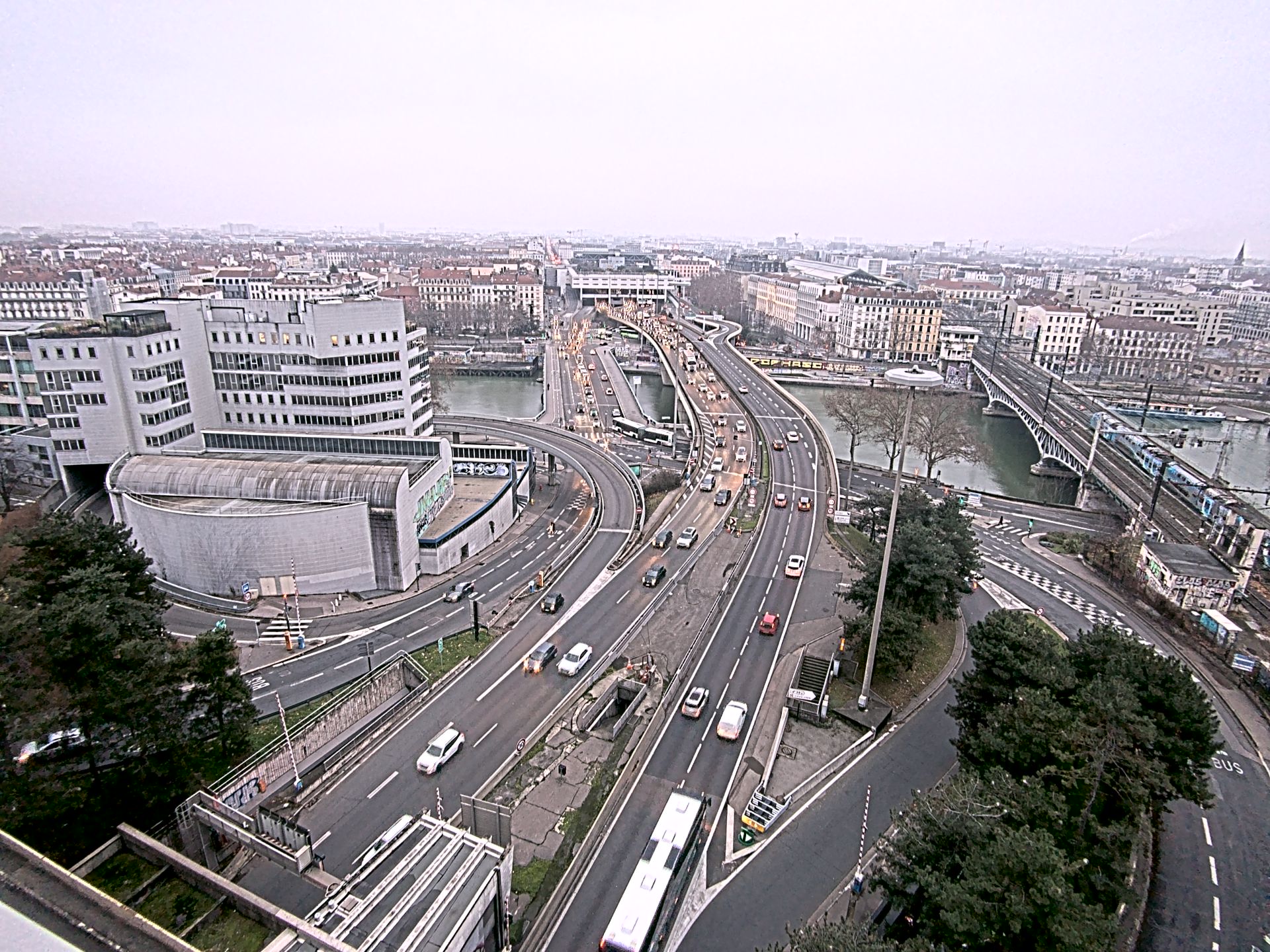 Caméra autoroute à Lyon Perrache à l'entrée Sud du Tunnel sous Fourvière, en direction de Marseille