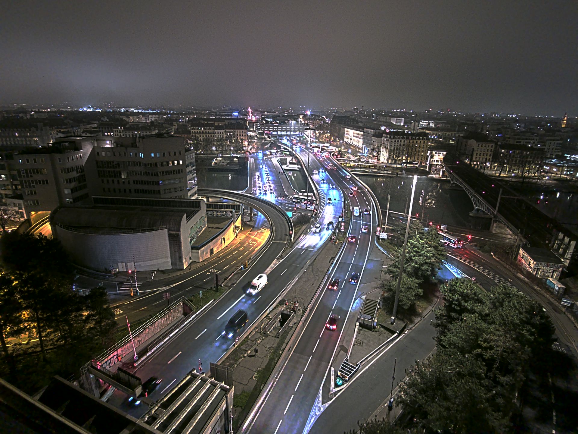 Caméra autoroute à Lyon Perrache à l'entrée Sud du Tunnel sous Fourvière, en direction de Marseille