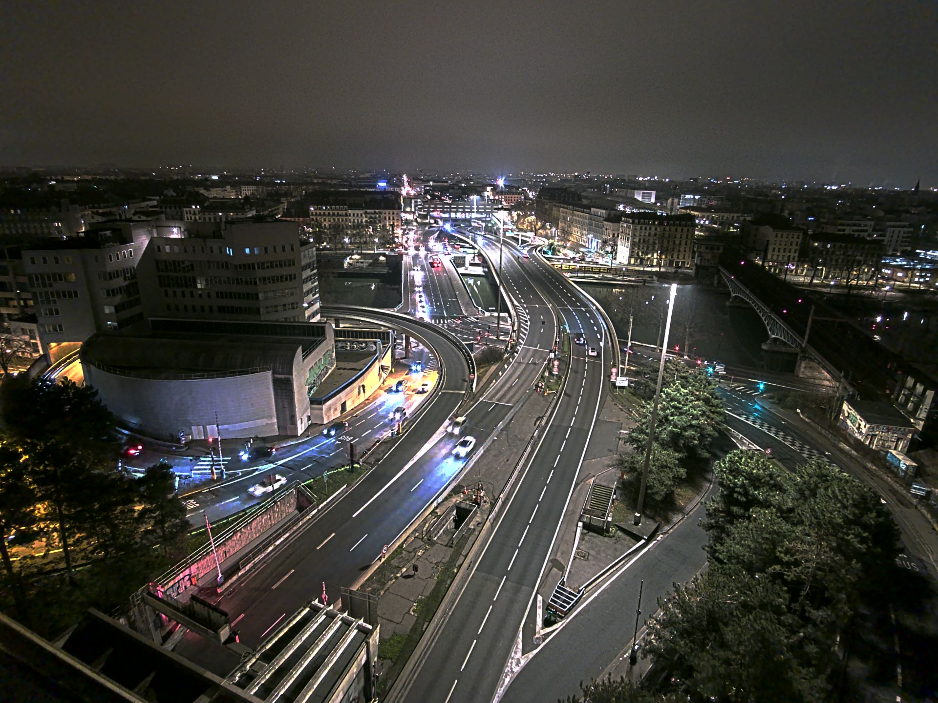 Caméra autoroute à Lyon Perrache à l'entrée Sud du Tunnel sous Fourvière, en direction de Marseille
