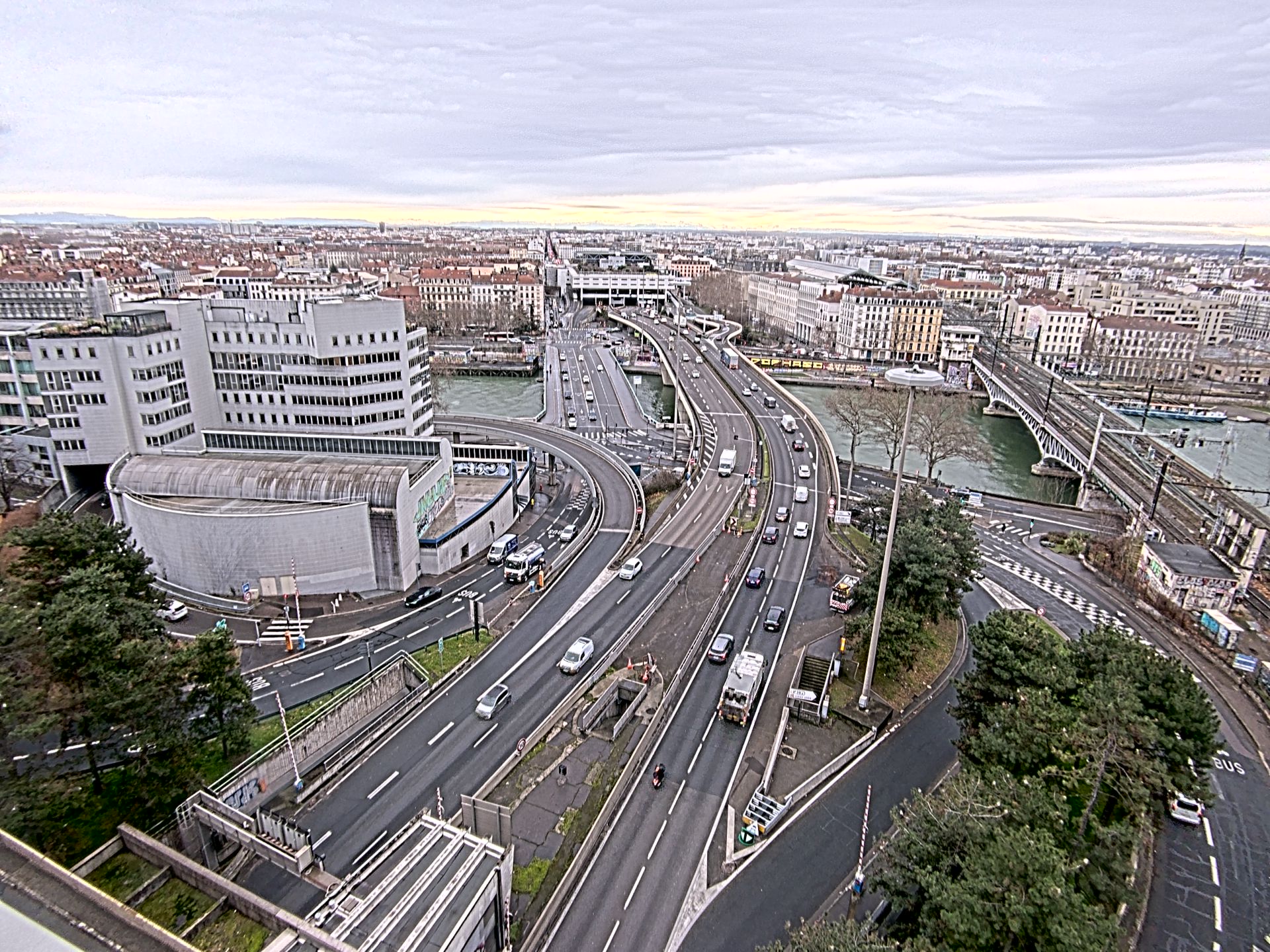 Caméra autoroute à Lyon Perrache à l'entrée Sud du Tunnel sous Fourvière, en direction de Marseille