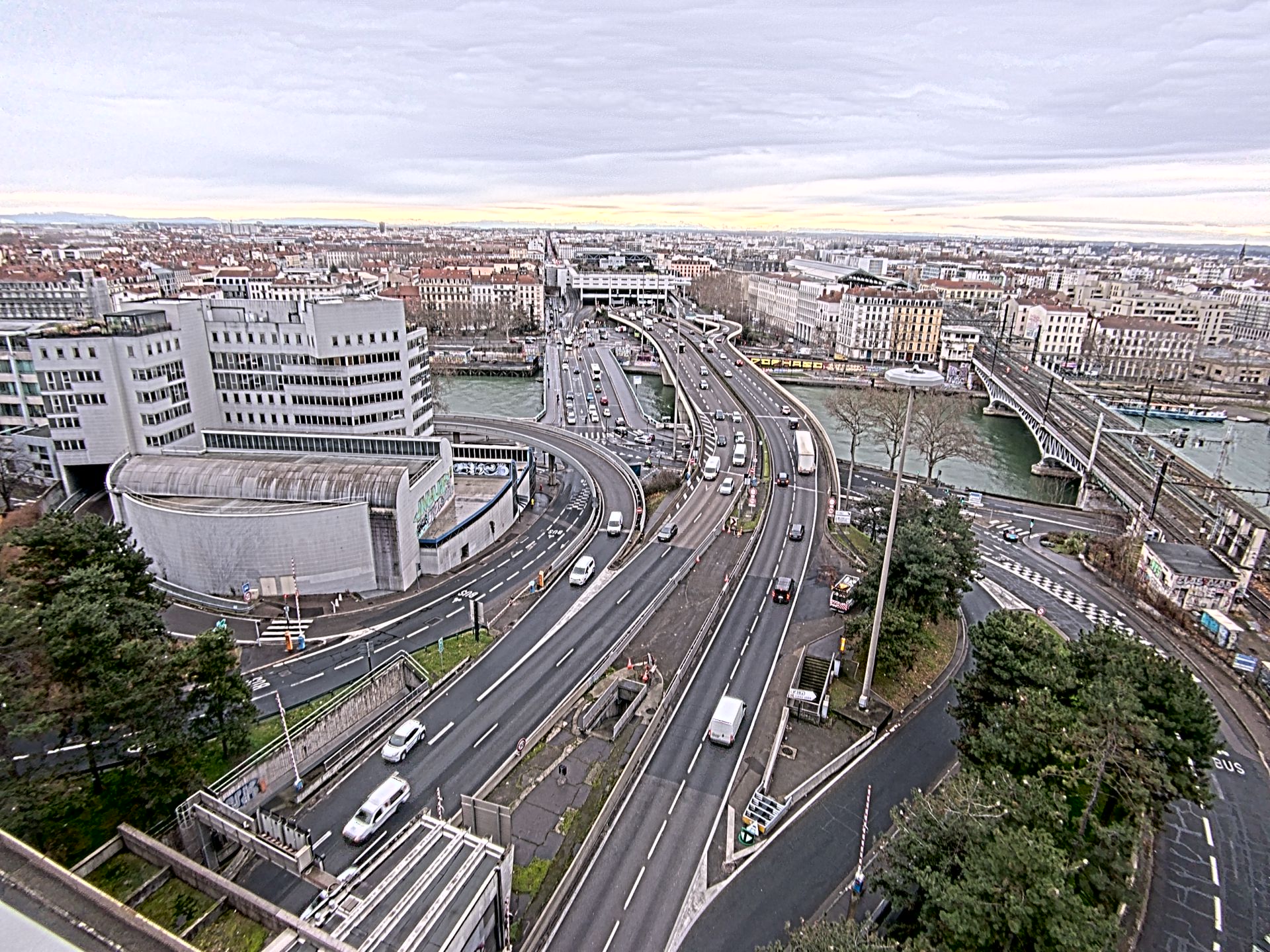 Caméra autoroute à Lyon Perrache à l'entrée Sud du Tunnel sous Fourvière, en direction de Marseille