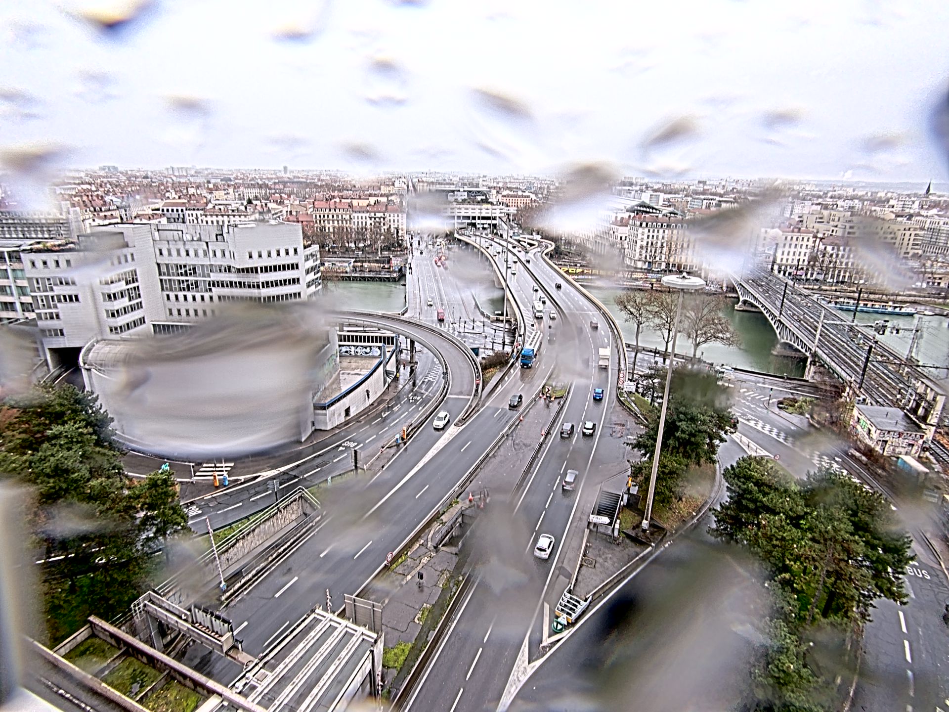 Caméra autoroute à Lyon Perrache à l'entrée Sud du Tunnel sous Fourvière, en direction de Marseille