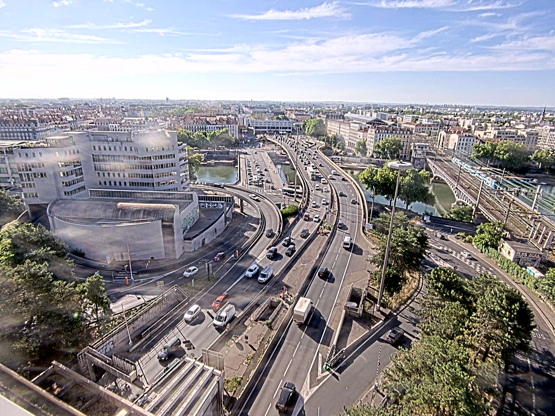Caméra autoroute à Lyon Perrache à l'entrée Sud du Tunnel sous Fourvière, en direction de Marseille