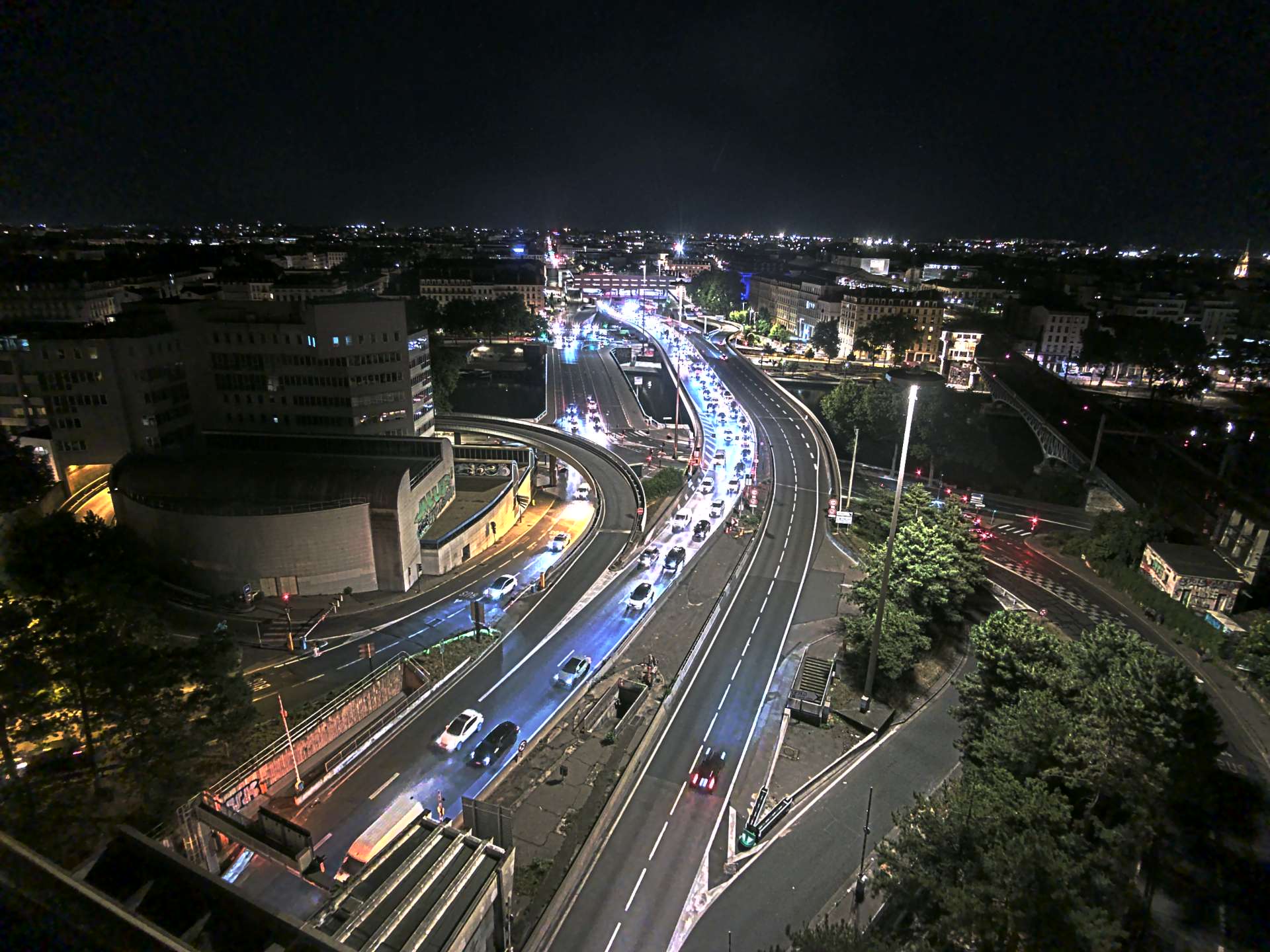 Caméra autoroute à Lyon Perrache à l'entrée Sud du Tunnel sous Fourvière, en direction de Marseille