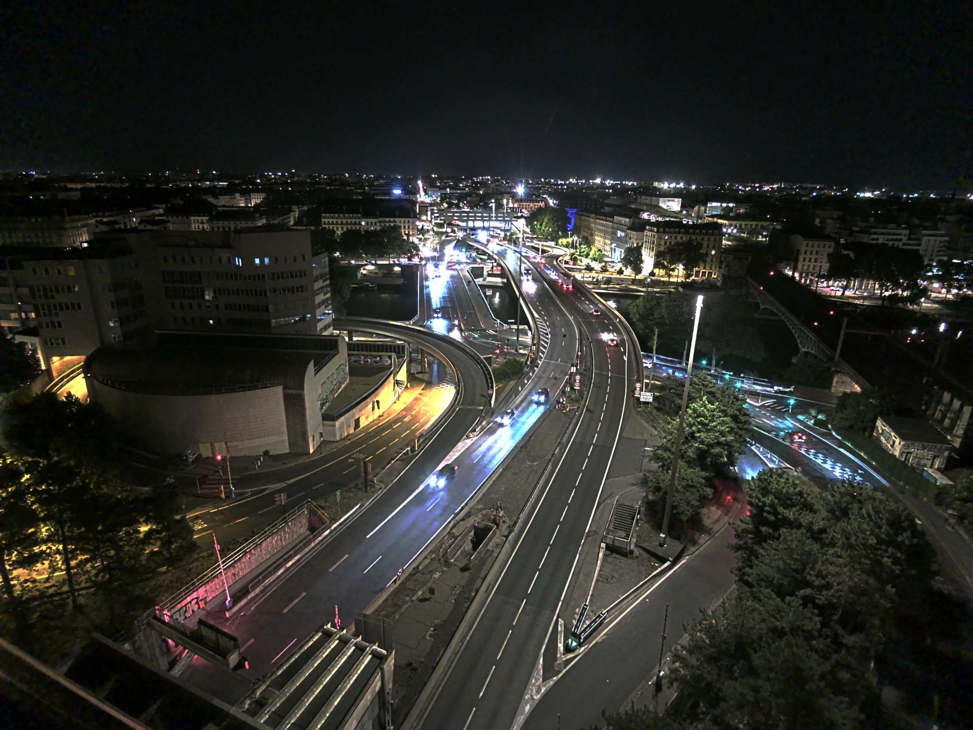 Caméra autoroute à Lyon Perrache à l'entrée Sud du Tunnel sous Fourvière, en direction de Marseille
