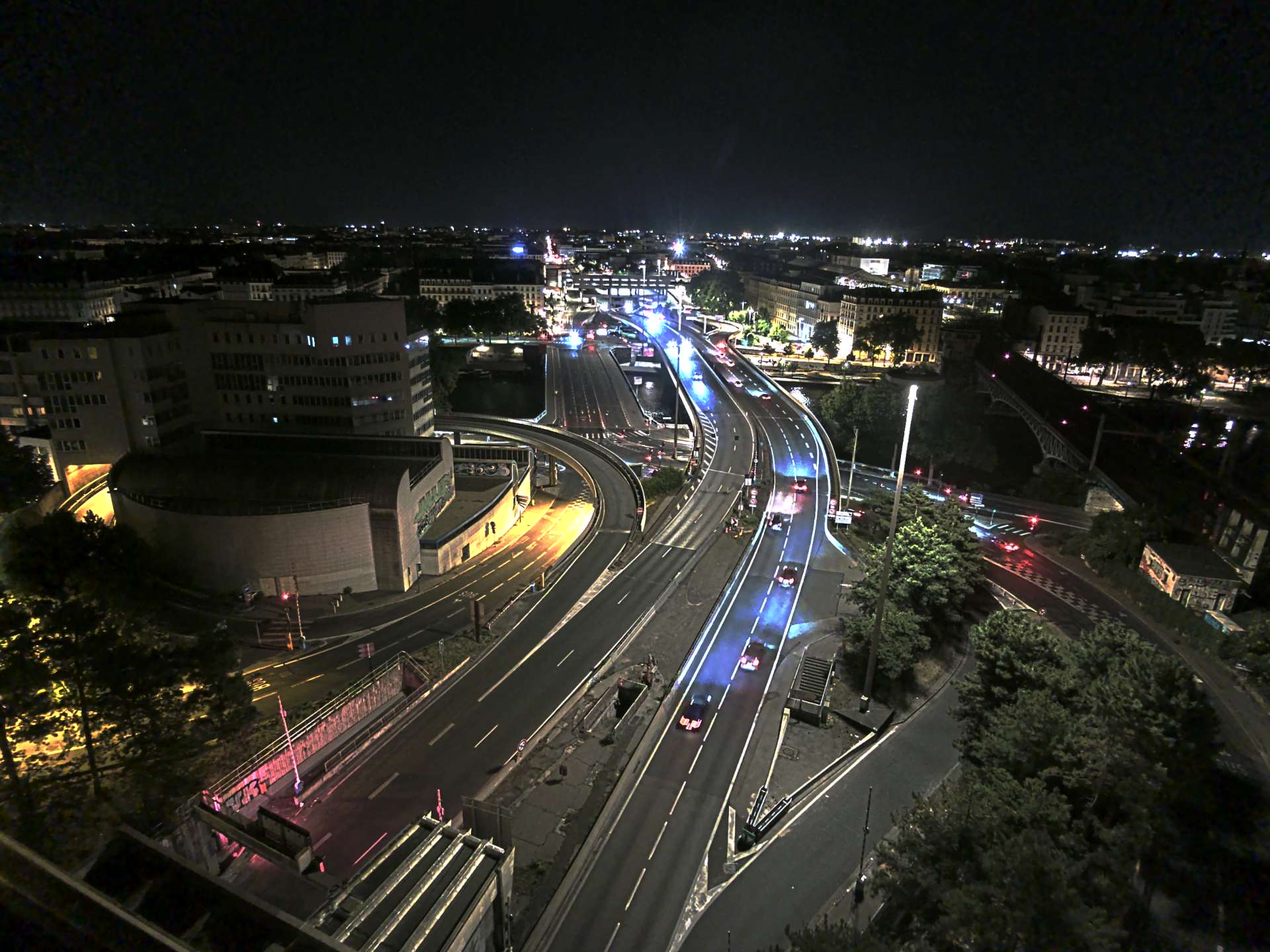 Caméra autoroute à Lyon Perrache à l'entrée Sud du Tunnel sous Fourvière, en direction de Marseille