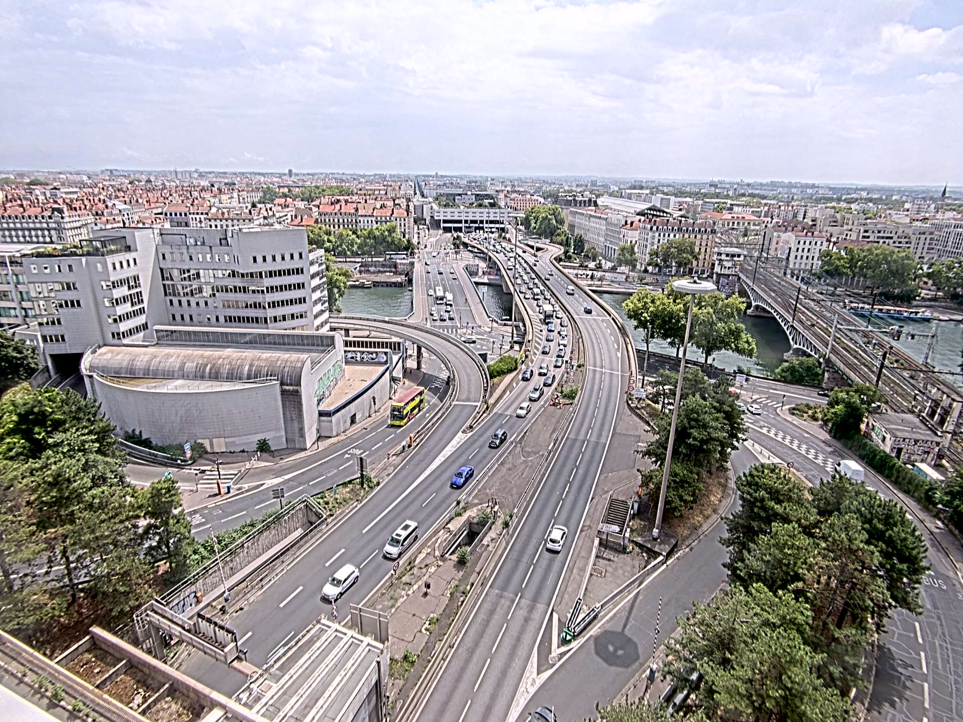 Caméra autoroute à Lyon Perrache à l'entrée Sud du Tunnel sous Fourvière, en direction de Marseille