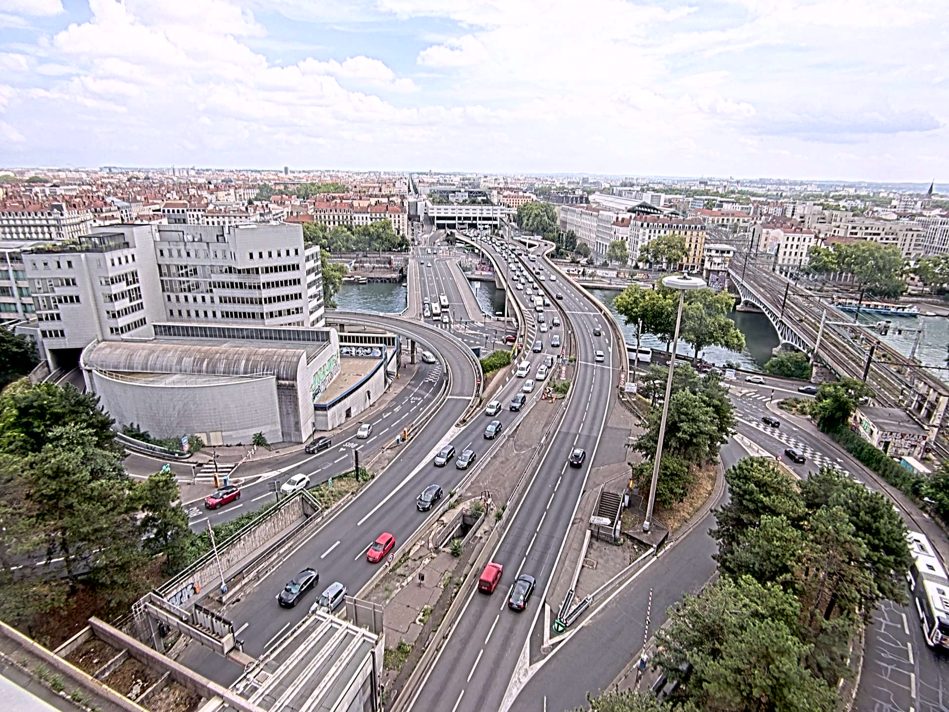 Caméra autoroute à Lyon Perrache à l'entrée Sud du Tunnel sous Fourvière, en direction de Marseille