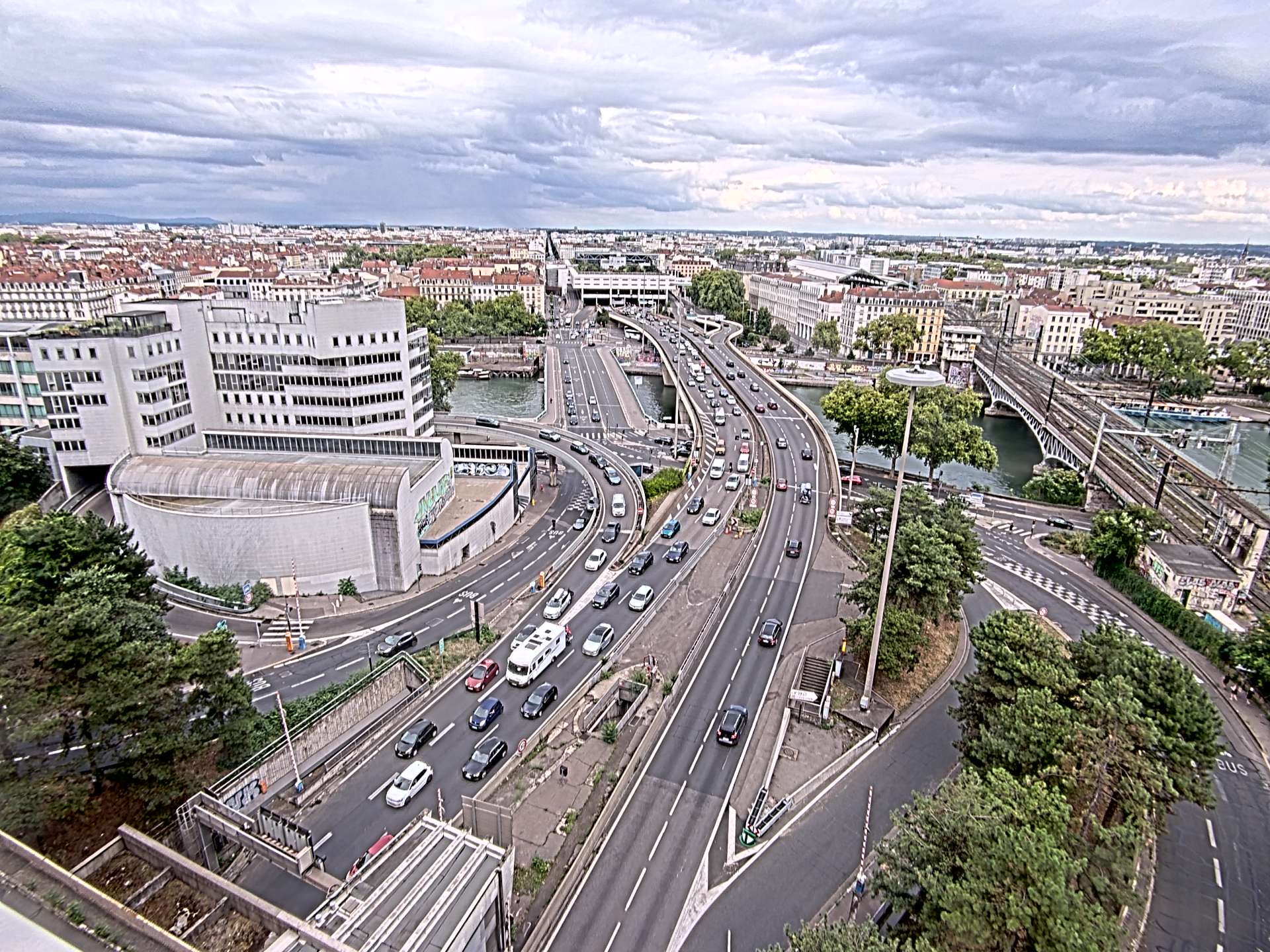 Caméra autoroute à Lyon Perrache à l'entrée Sud du Tunnel sous Fourvière, en direction de Marseille
