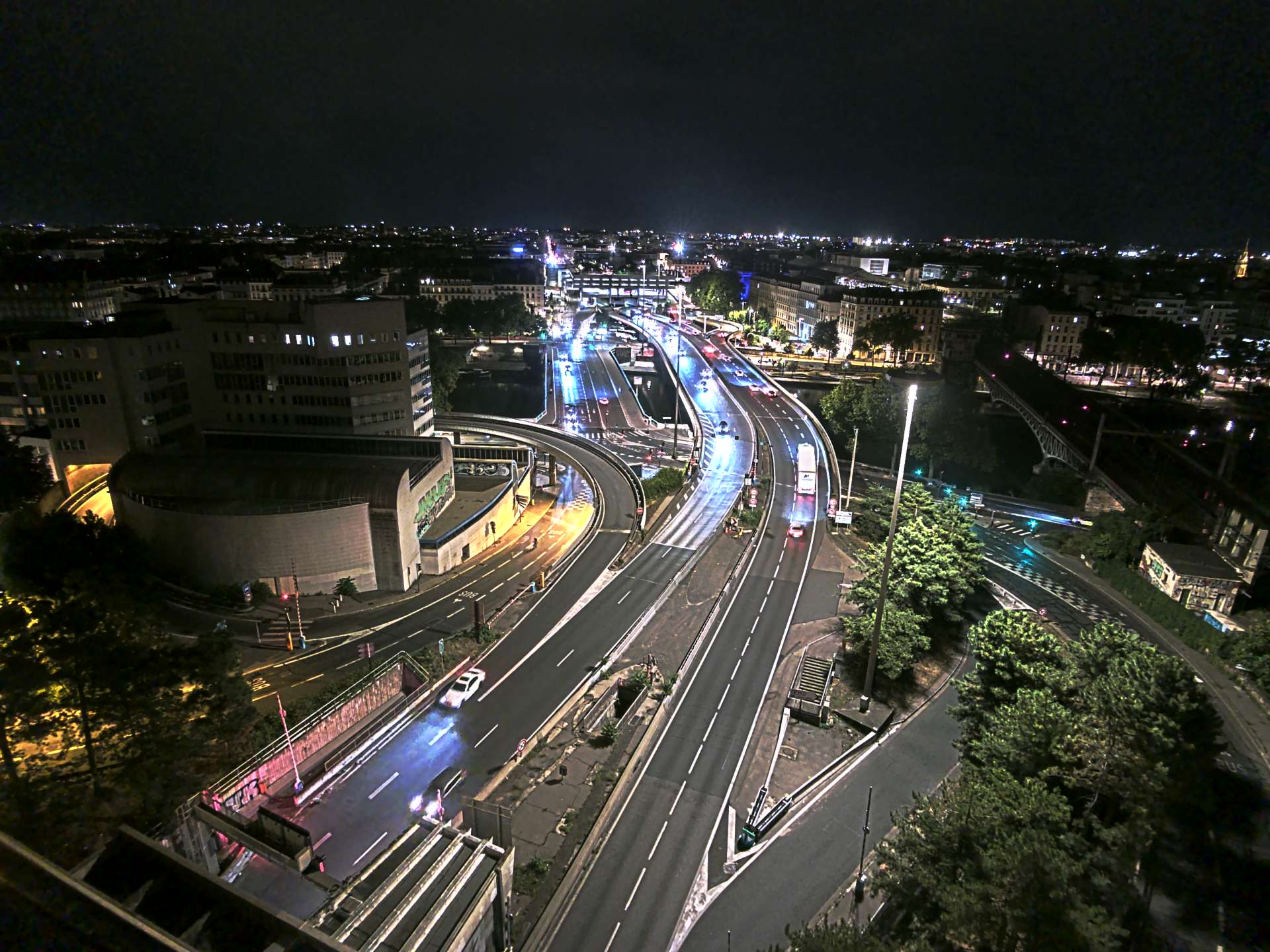 Caméra autoroute à Lyon Perrache à l'entrée Sud du Tunnel sous Fourvière, en direction de Marseille