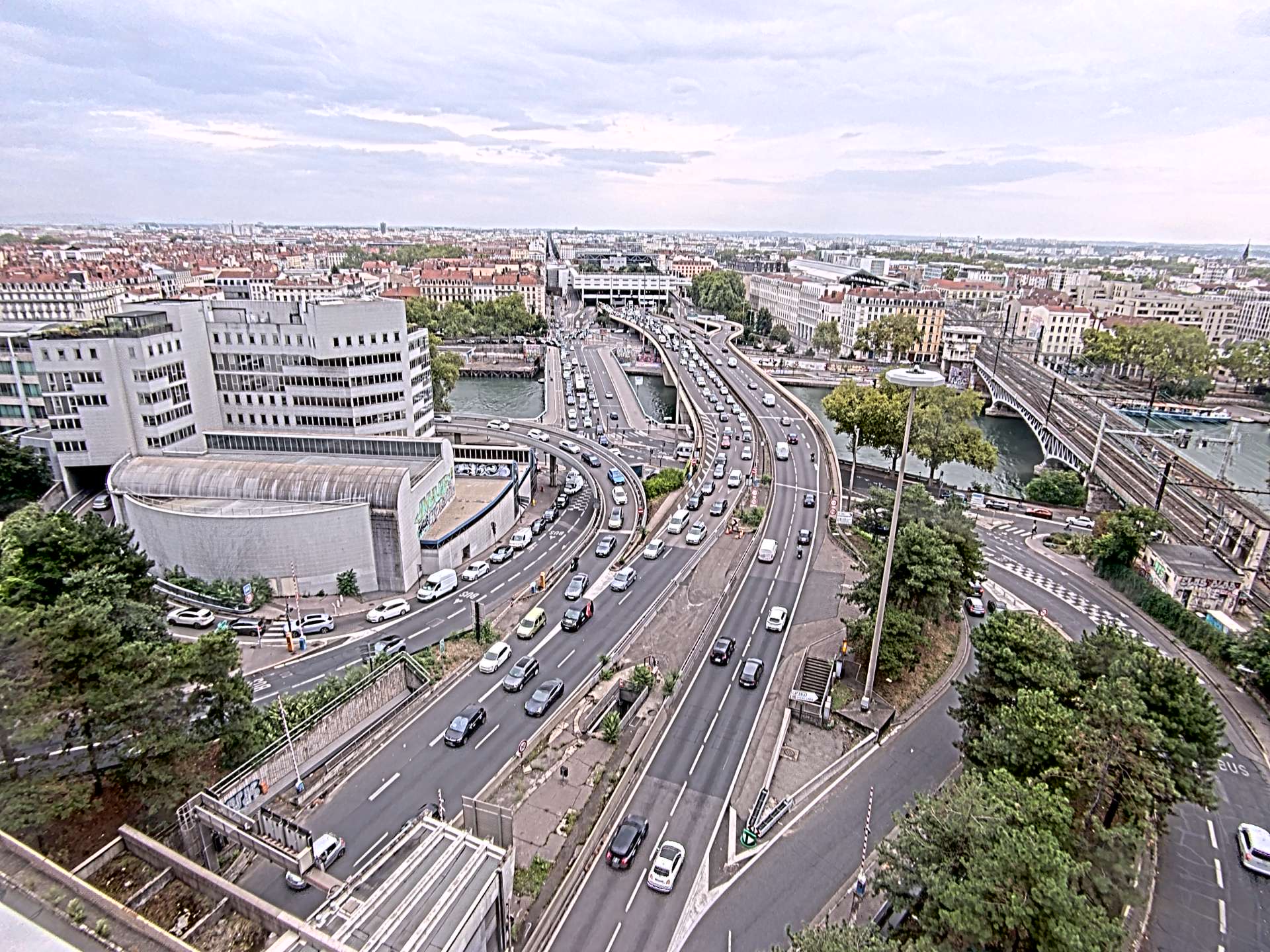 Caméra autoroute à Lyon Perrache à l'entrée Sud du Tunnel sous Fourvière, en direction de Marseille
