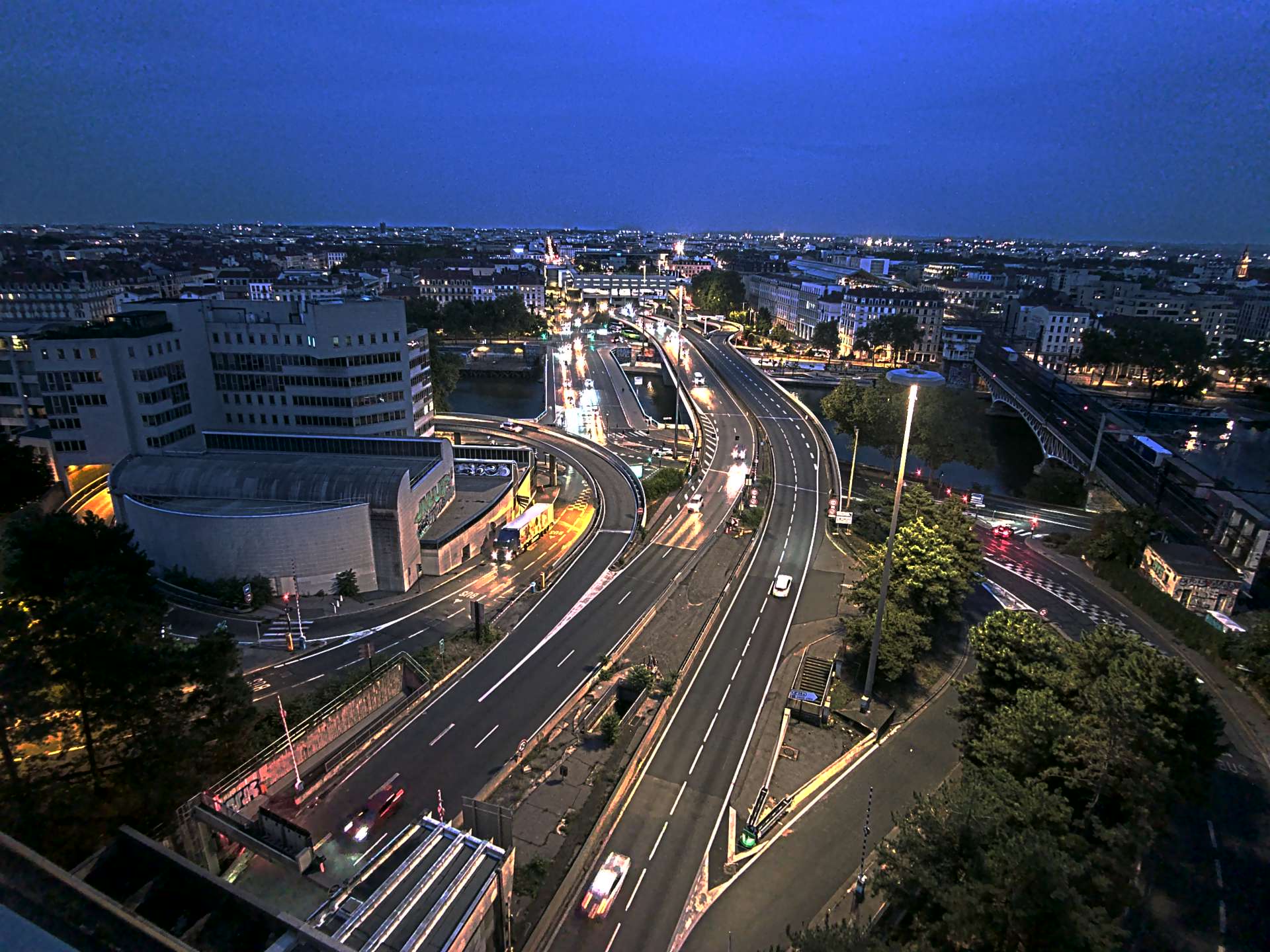 Caméra autoroute à Lyon Perrache à l'entrée Sud du Tunnel sous Fourvière, en direction de Marseille